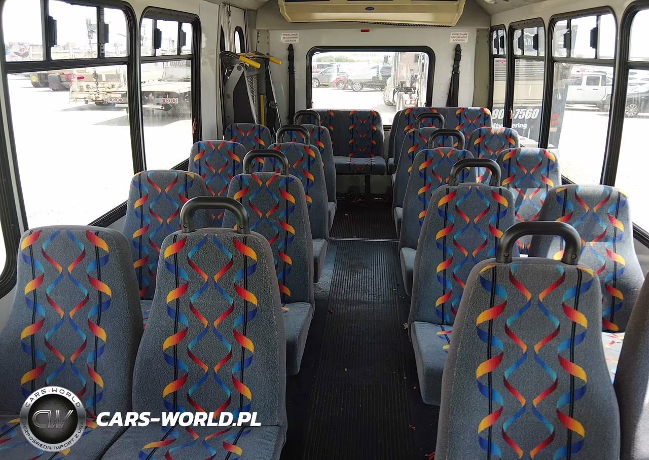2002 Ford E-450 Cutaway Standard VIN:1FDXE45F42HB76067 - 6