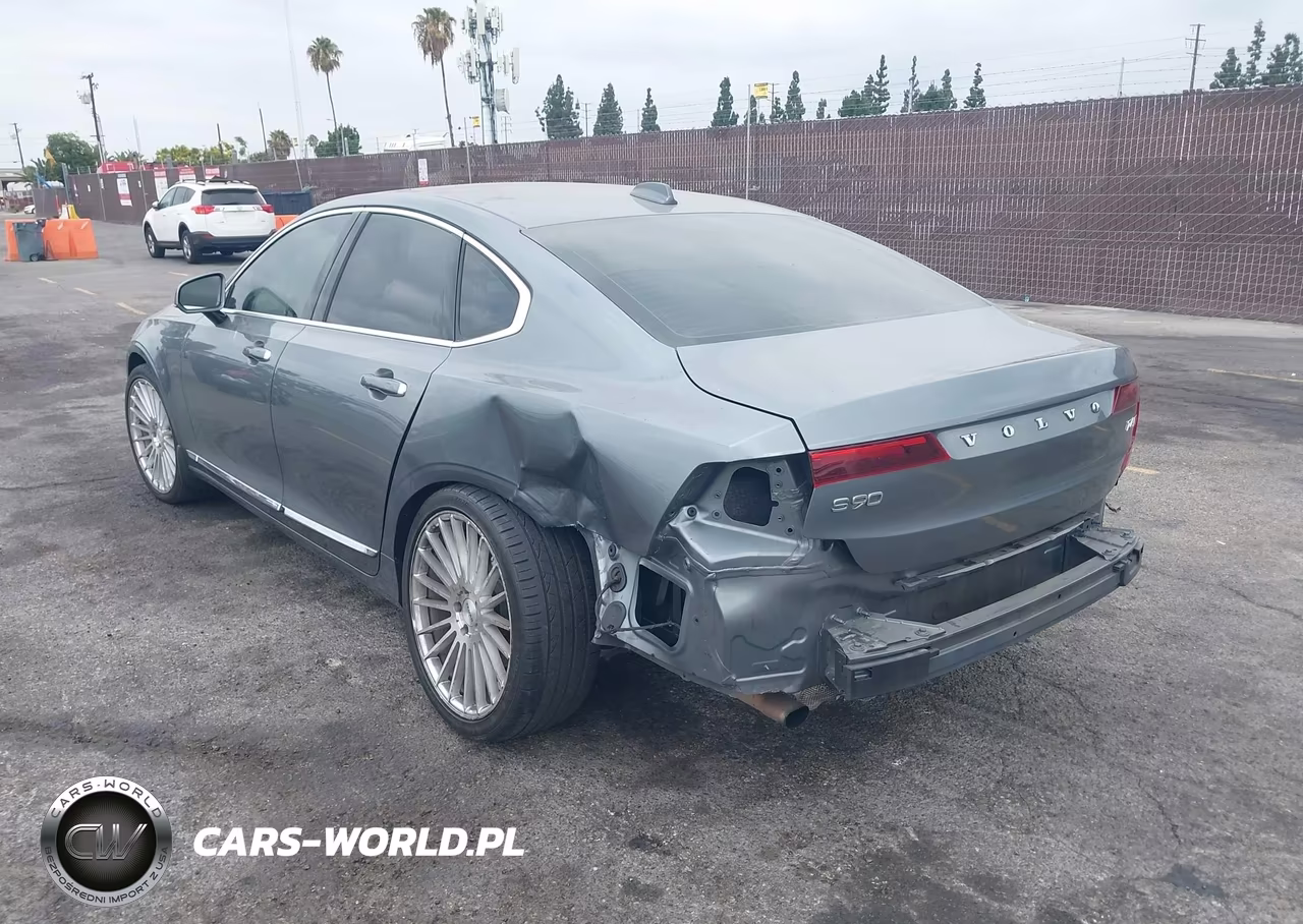 2017 Volvo S90 T6 Inscription VIN:YV1A22ML5H1017052 - 3