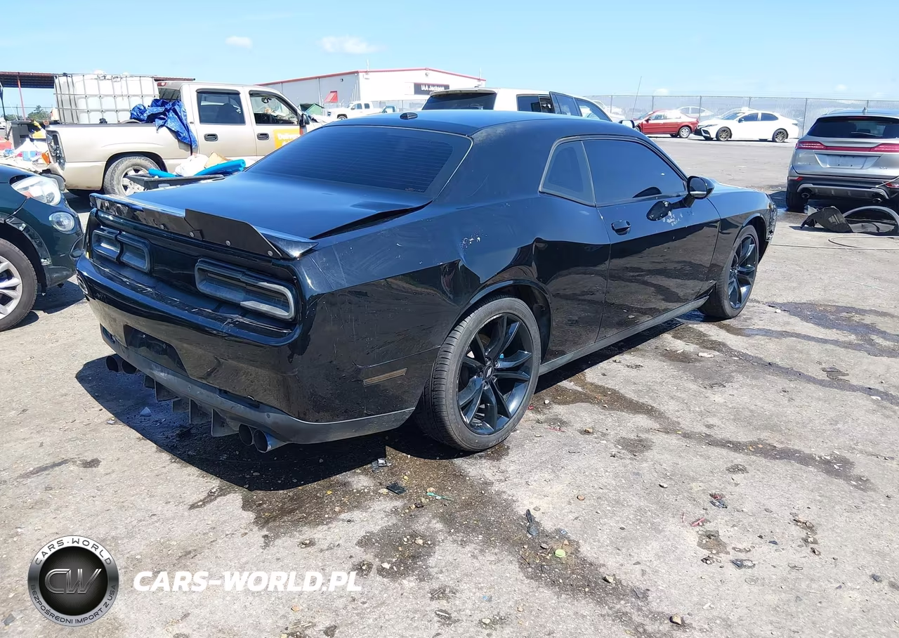 DODGE CHALLENGER VIN:2C3CDZBT4LH131000 - 4