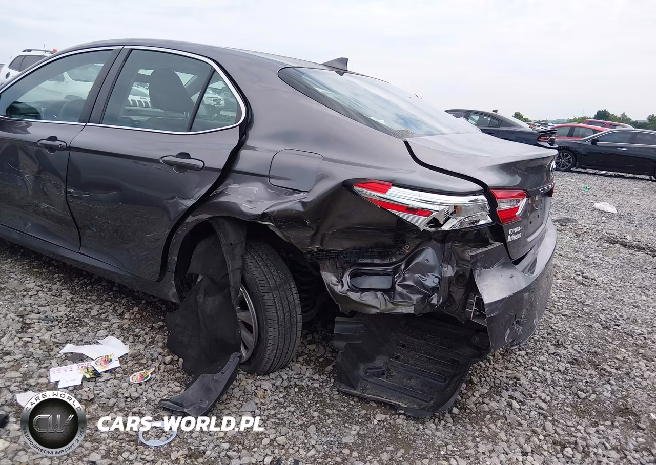 2019 Toyota Camry Le VIN:4T1B11HK4KU781307 - 6