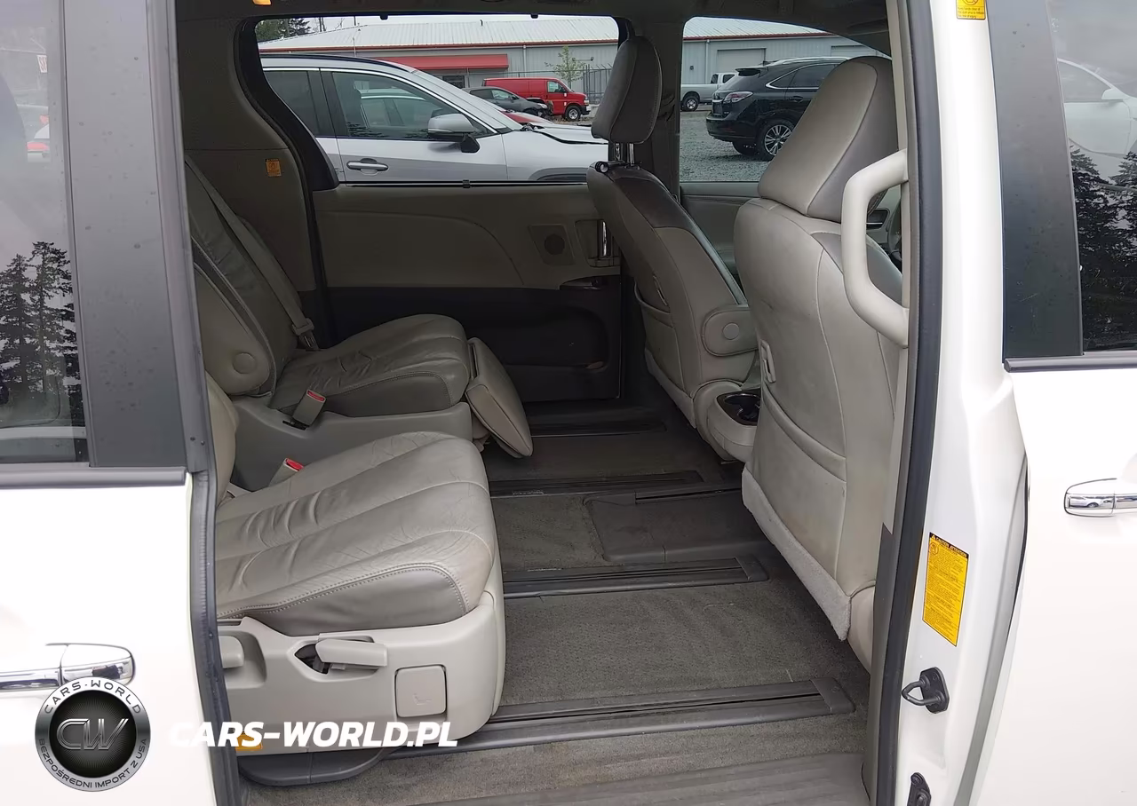 2012 Toyota Sienna Limited 7 Passenger VIN:5TDDK3DC3CS032153 - 18