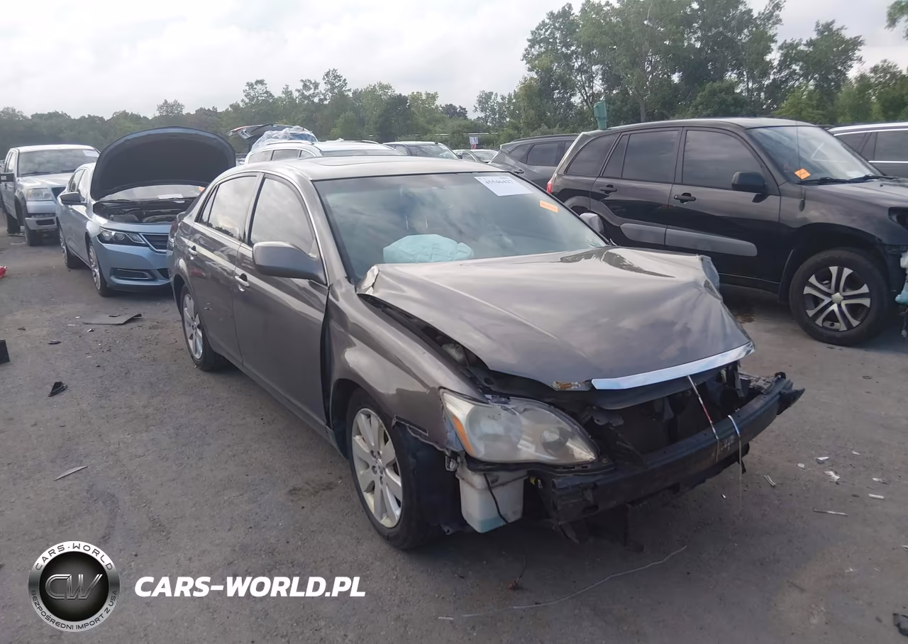 2005 Toyota Avalon Xls