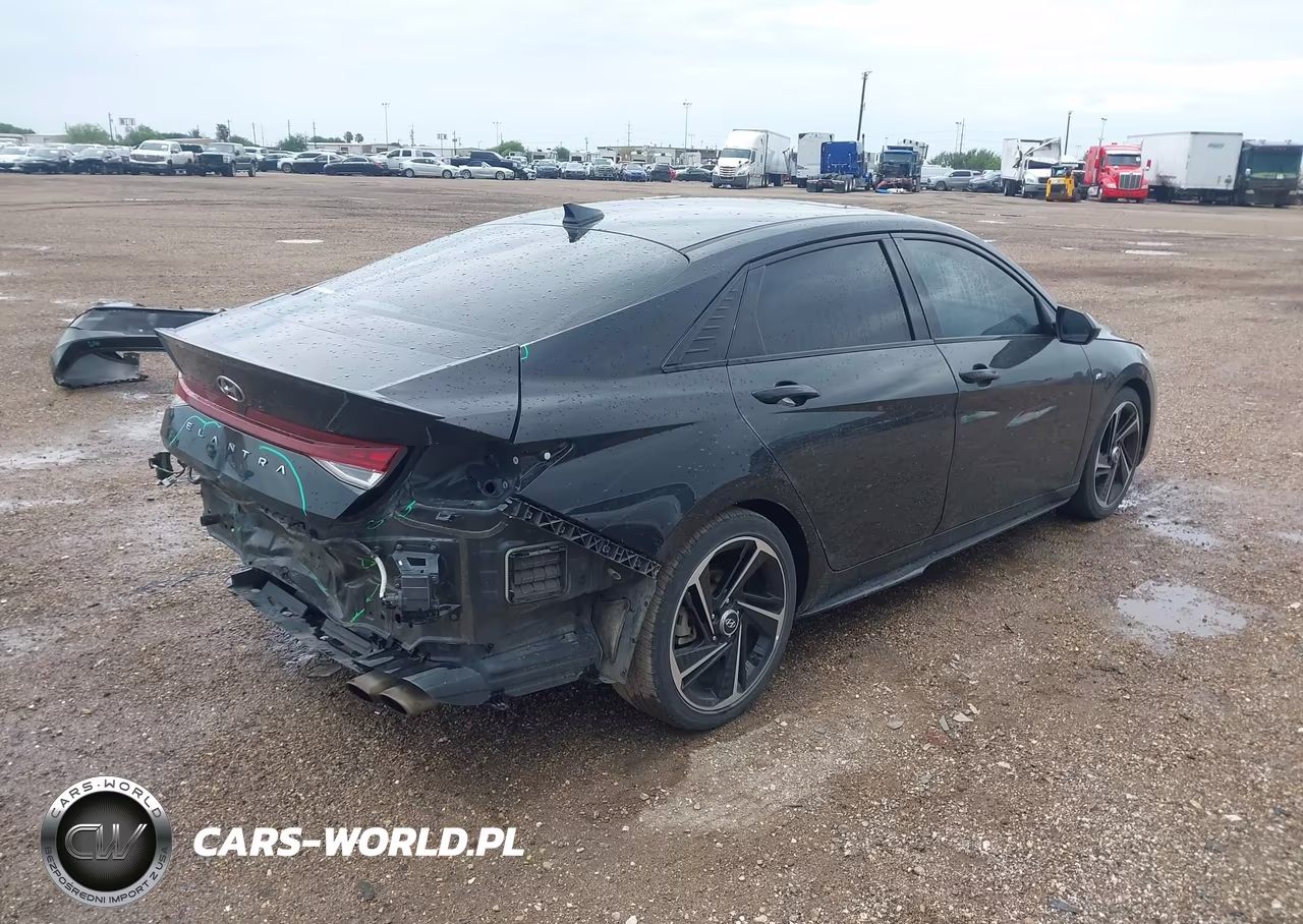 2023 Hyundai Elantra N Line VIN:KMHLR4AF9PU556710 - 4