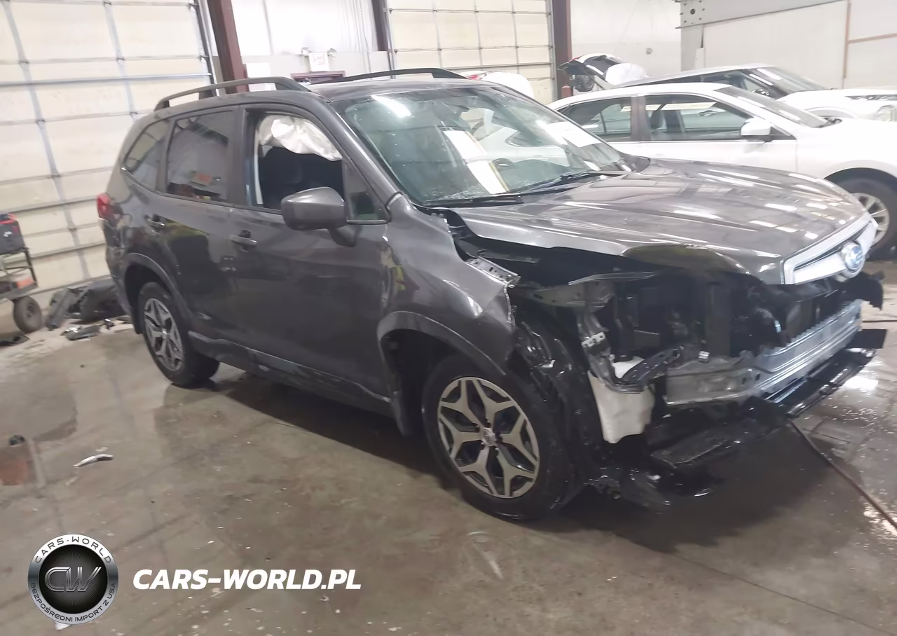 2020 Subaru Forester Premium – zdjęcie 1 z 17