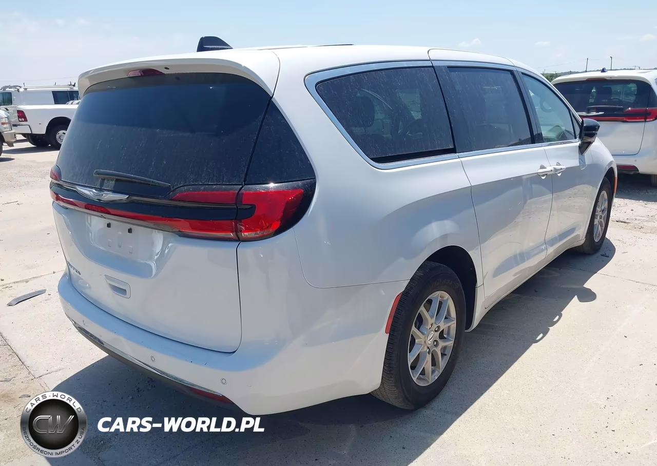 2025 Chrysler Pacifica Select VIN:2C4RC1BG0SR513188 - 4
