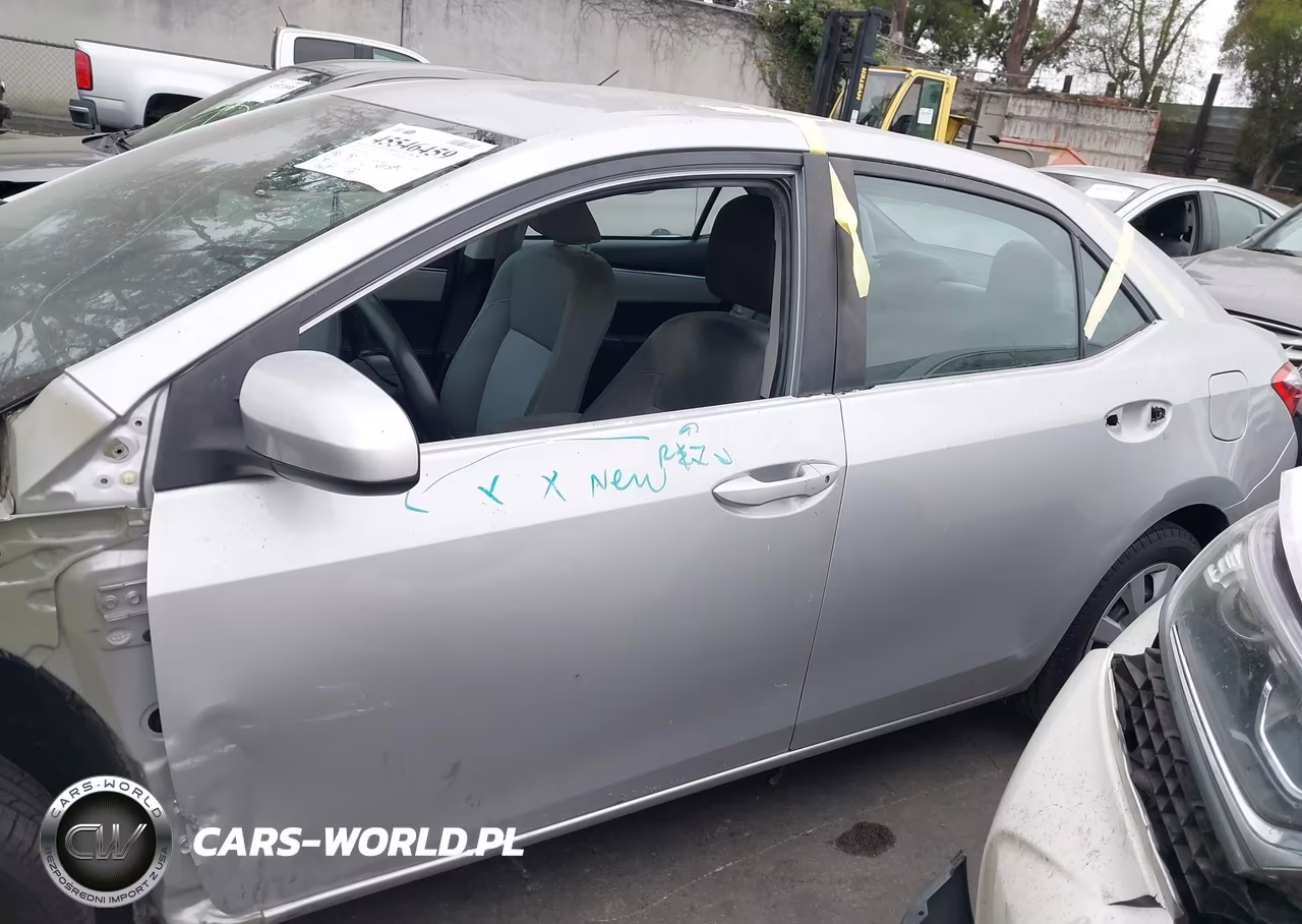 2016 Toyota Corolla Le VIN:5YFBURHE5GP416840 - 15