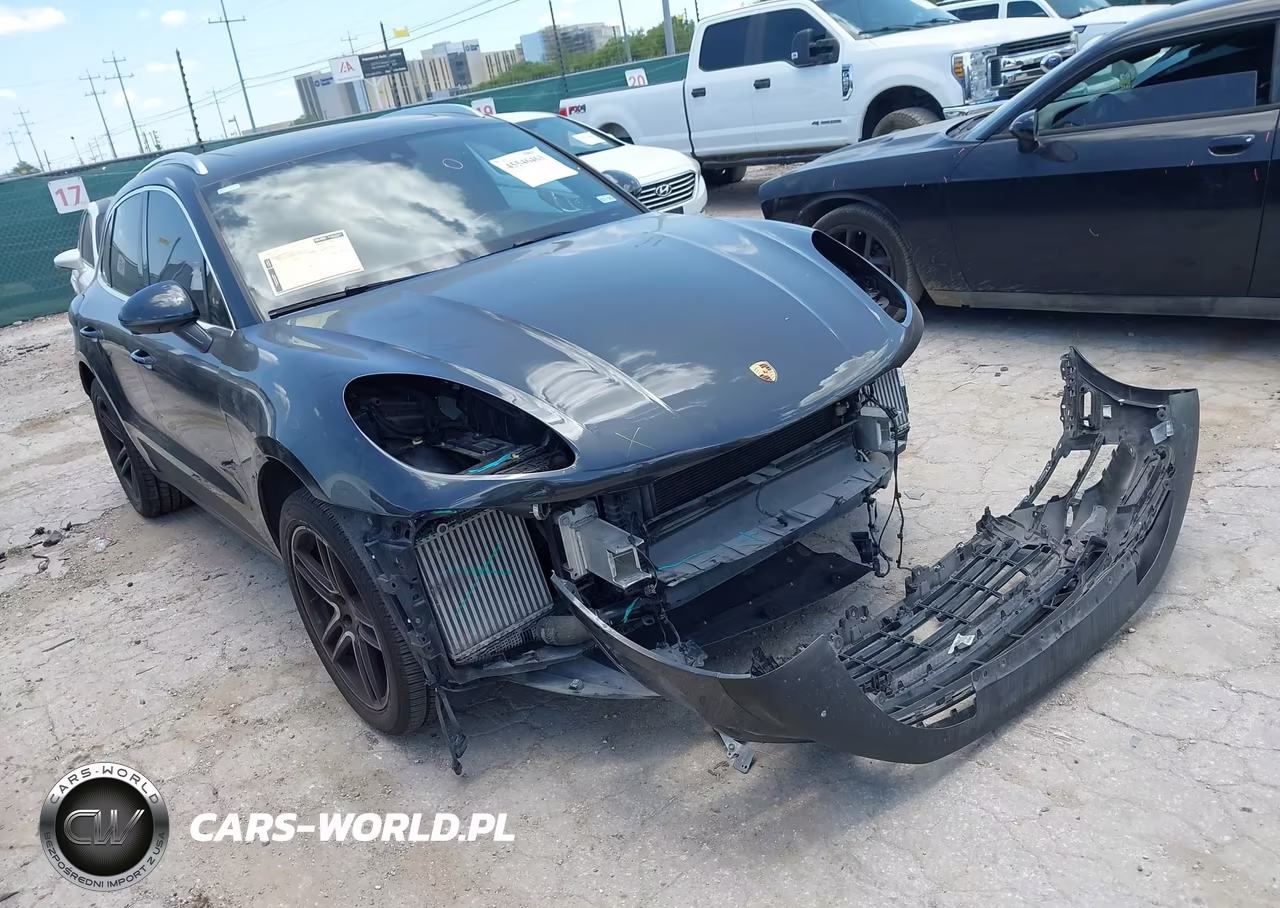 2020 Porsche Macan S