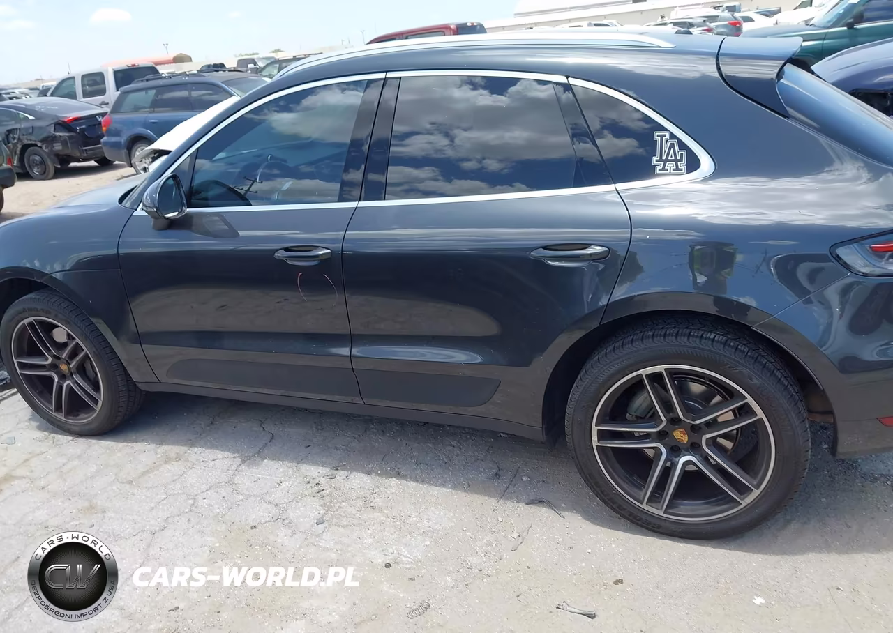2020 Porsche Macan S VIN:WP1AB2A54LLB36525 - 15