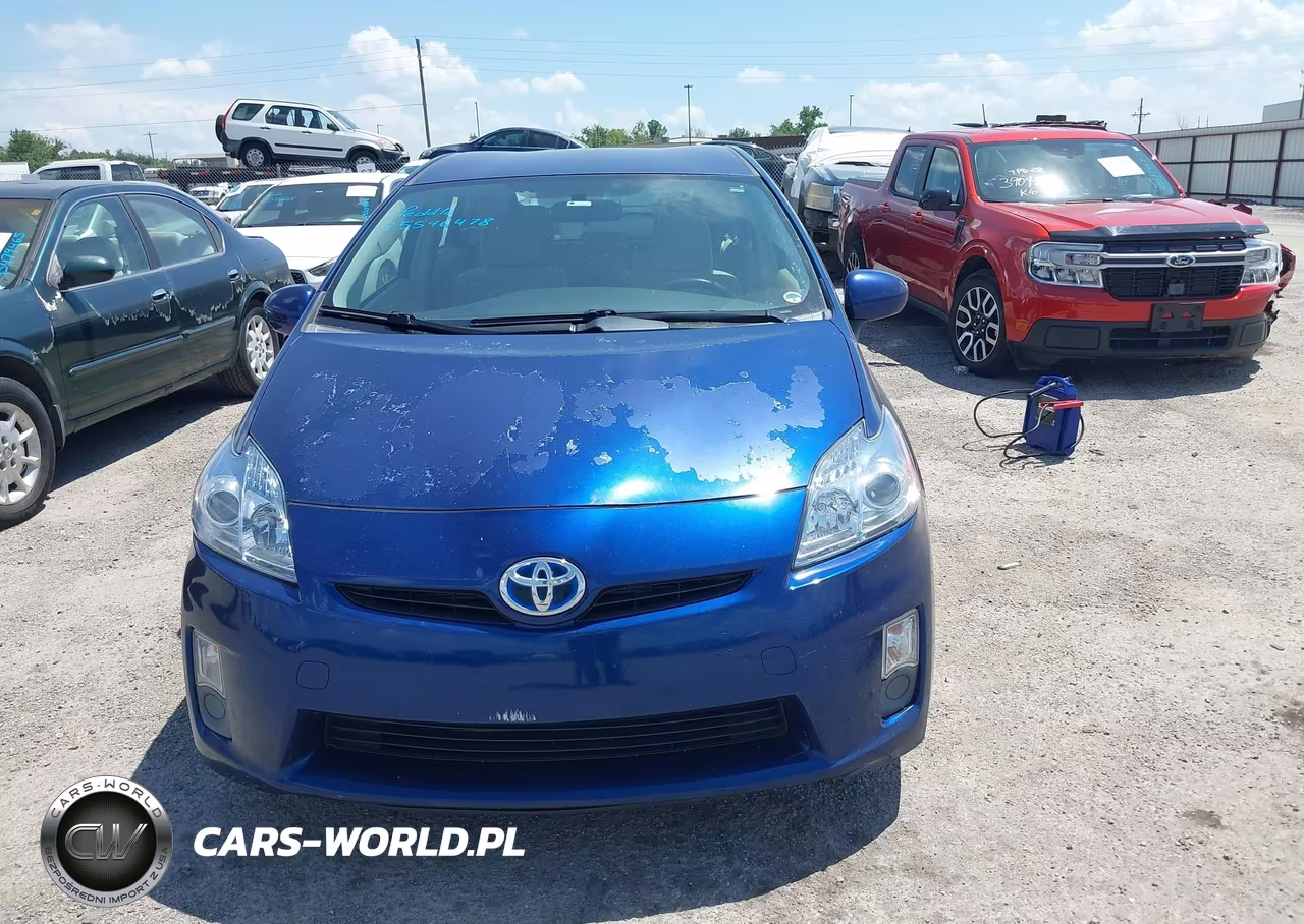 2011 Toyota Prius Two VIN:JTDKN3DU6B1435742 - 12