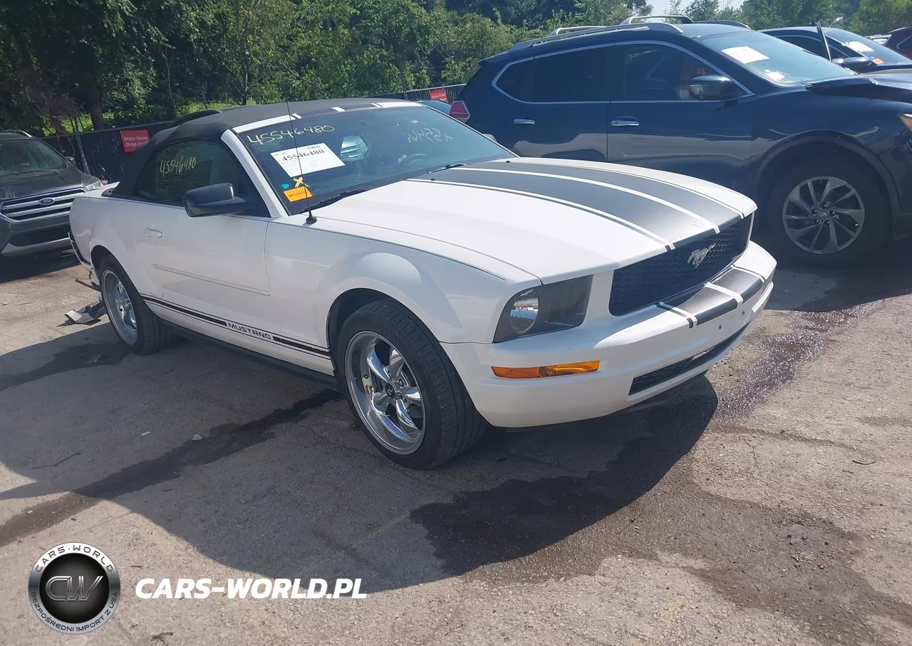 2007 Ford Mustang V6 Deluxe-V6 Premium