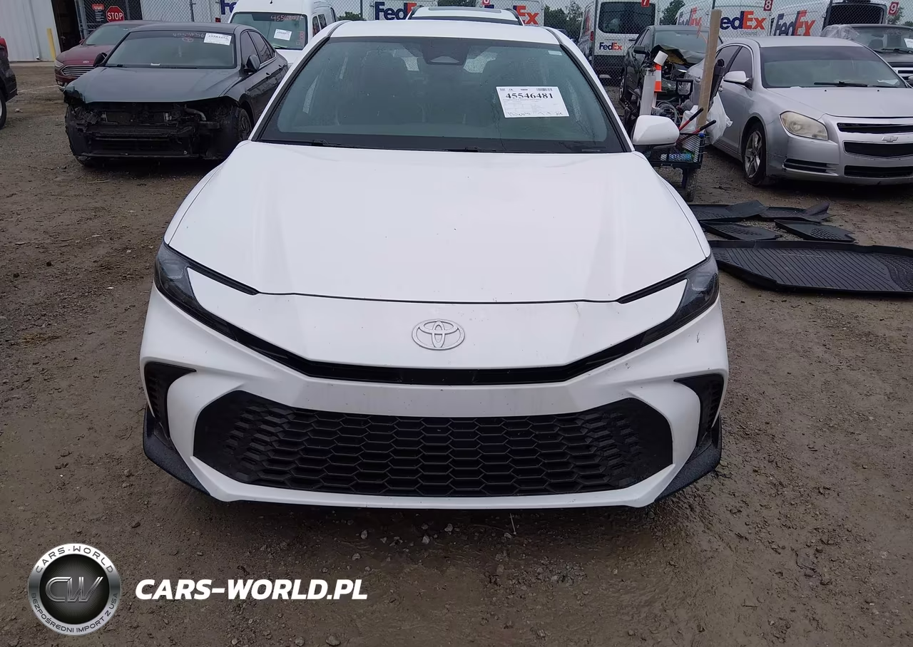 2026 Toyota Camry Se VIN:4T1DAACK3TU657305 - 12