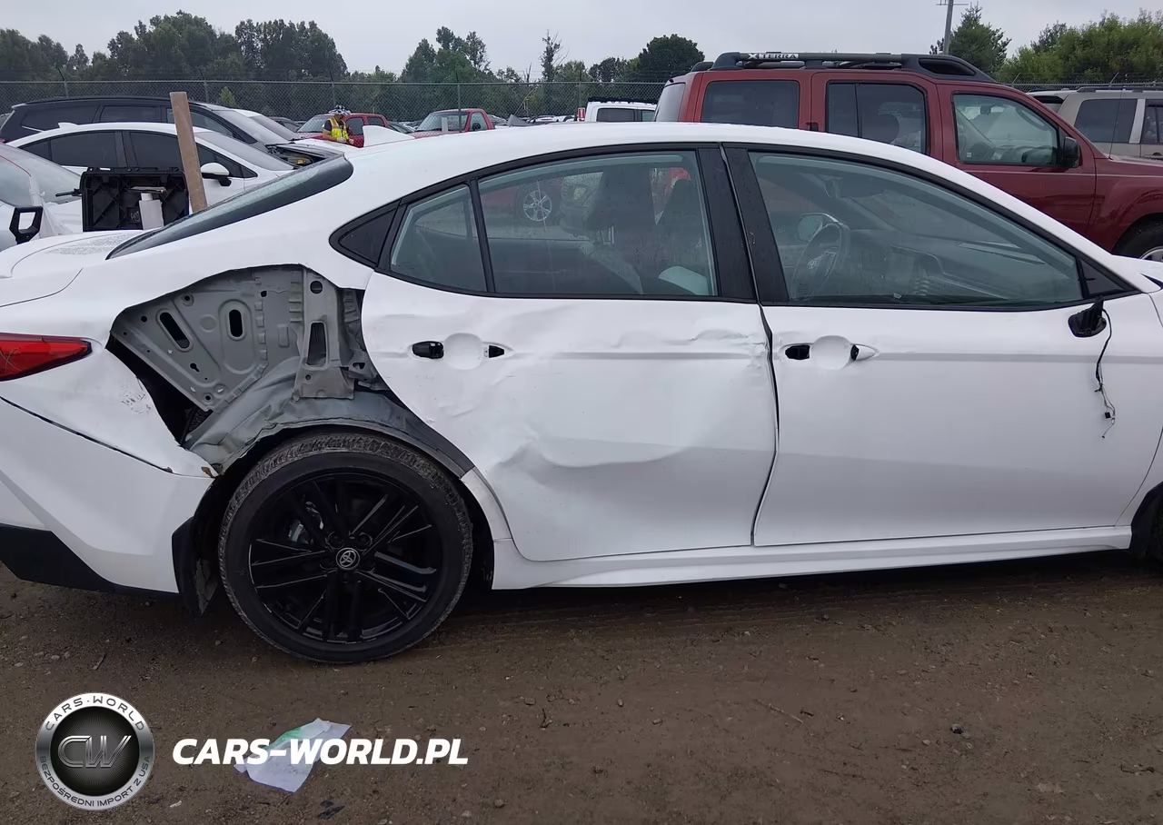 2026 Toyota Camry Se VIN:4T1DAACK3TU657305 - 6