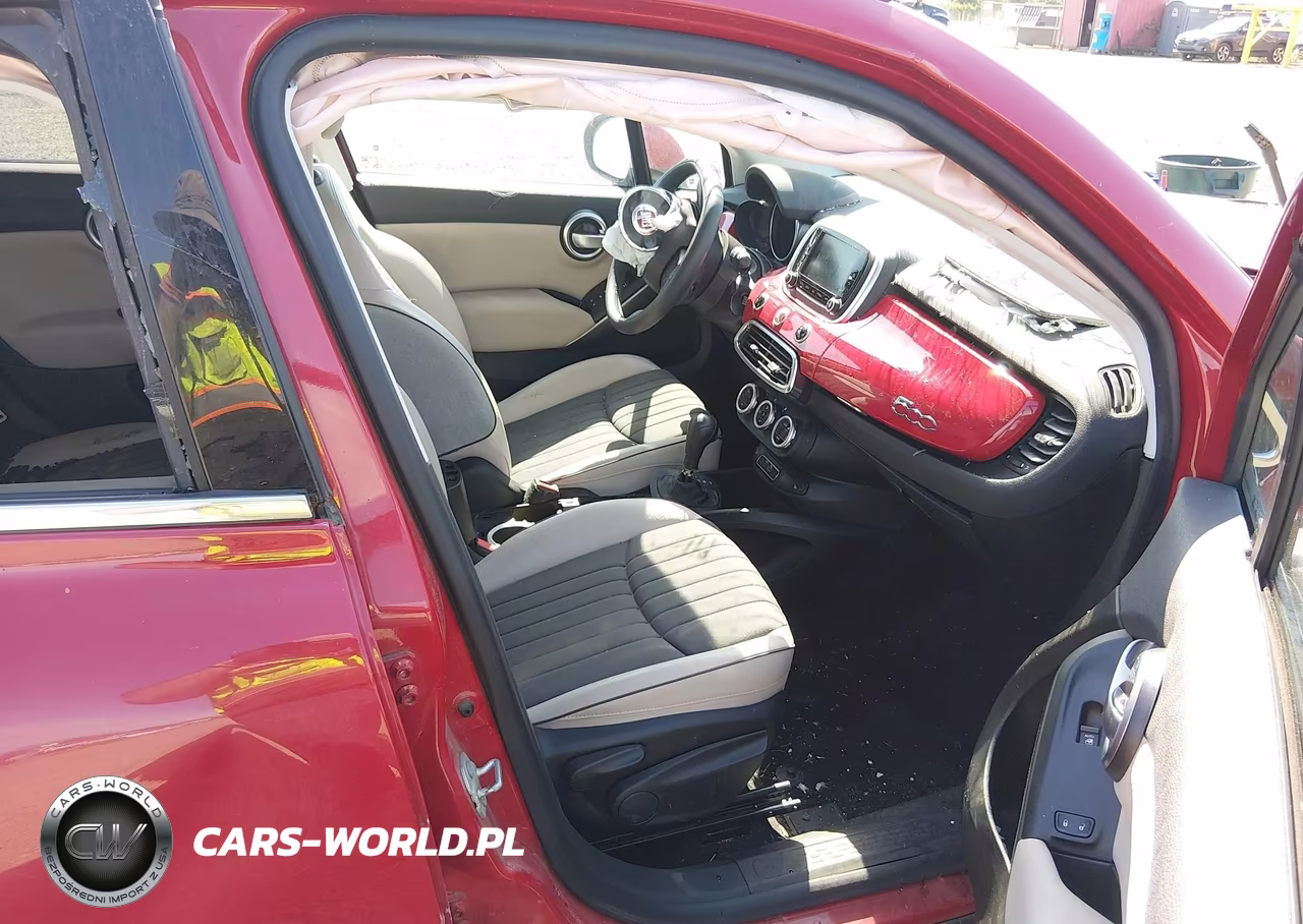 2016 Fiat 500X Lounge VIN:ZFBCFYDT0GP348321 - 5
