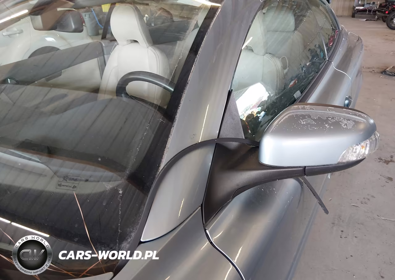 2011 Volvo C70 T5 (Fleet Only)-T5 (Retail Only) VIN:YV1672MC1BJ115266 - 12