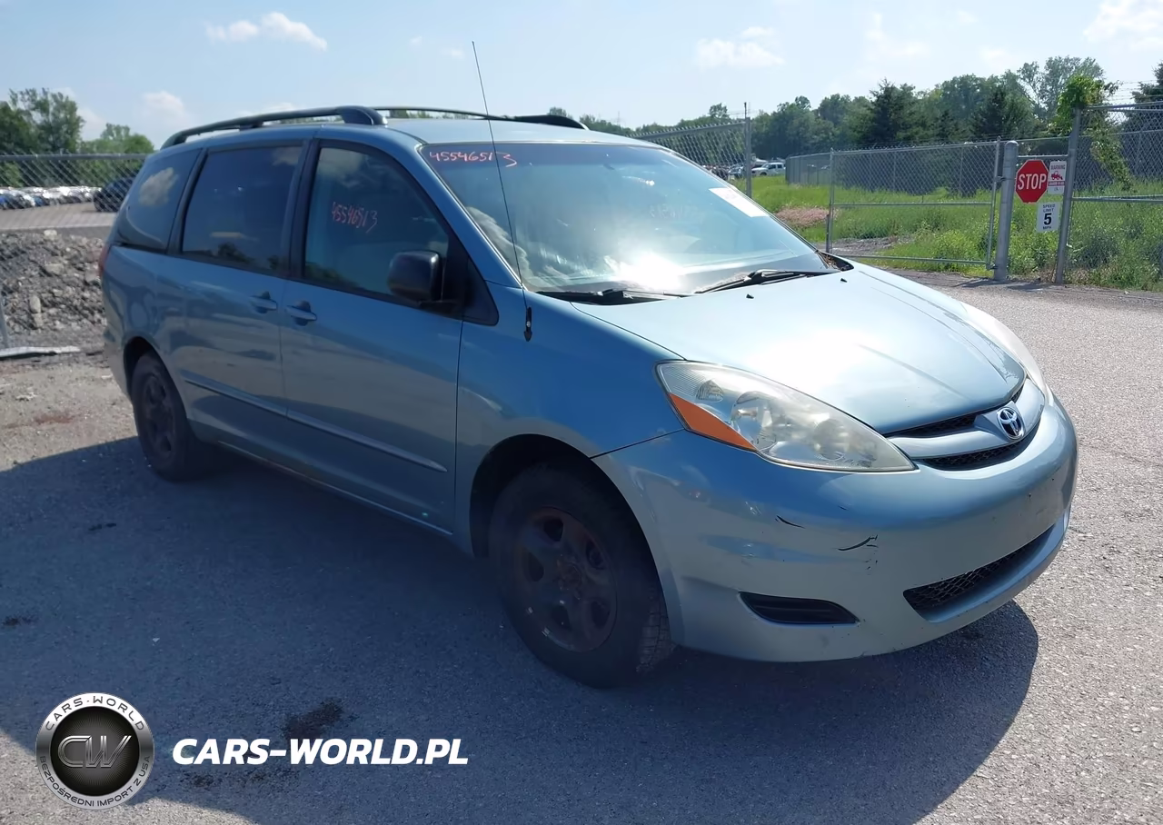 2008 Toyota Sienna Le – zdjęcie 1 z 12