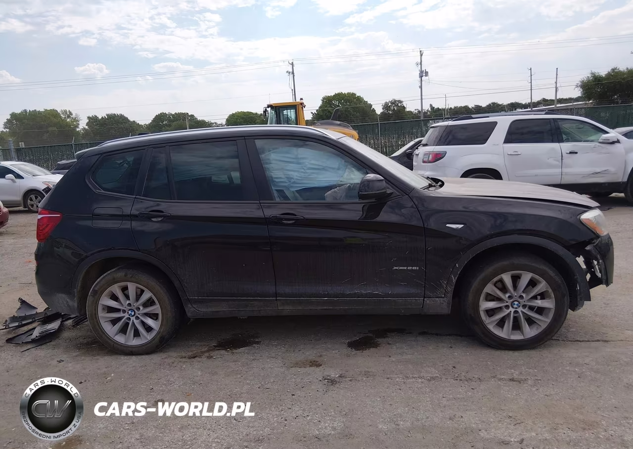 2017 BMW X3 xDrive28I VIN:5UXWX9C31H0T24102 - 13