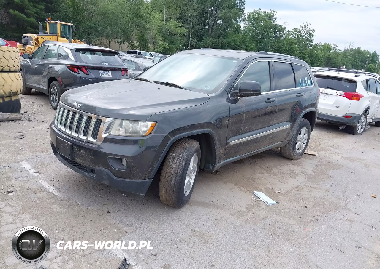 2011 Jeep Grand Cherokee Laredo VIN:1J4RR4GG6BC523347 - 2