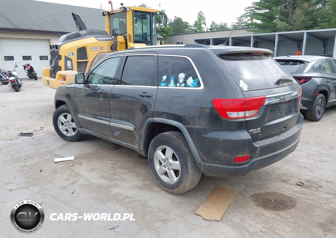 2011 Jeep Grand Cherokee Laredo VIN:1J4RR4GG6BC523347 - 3