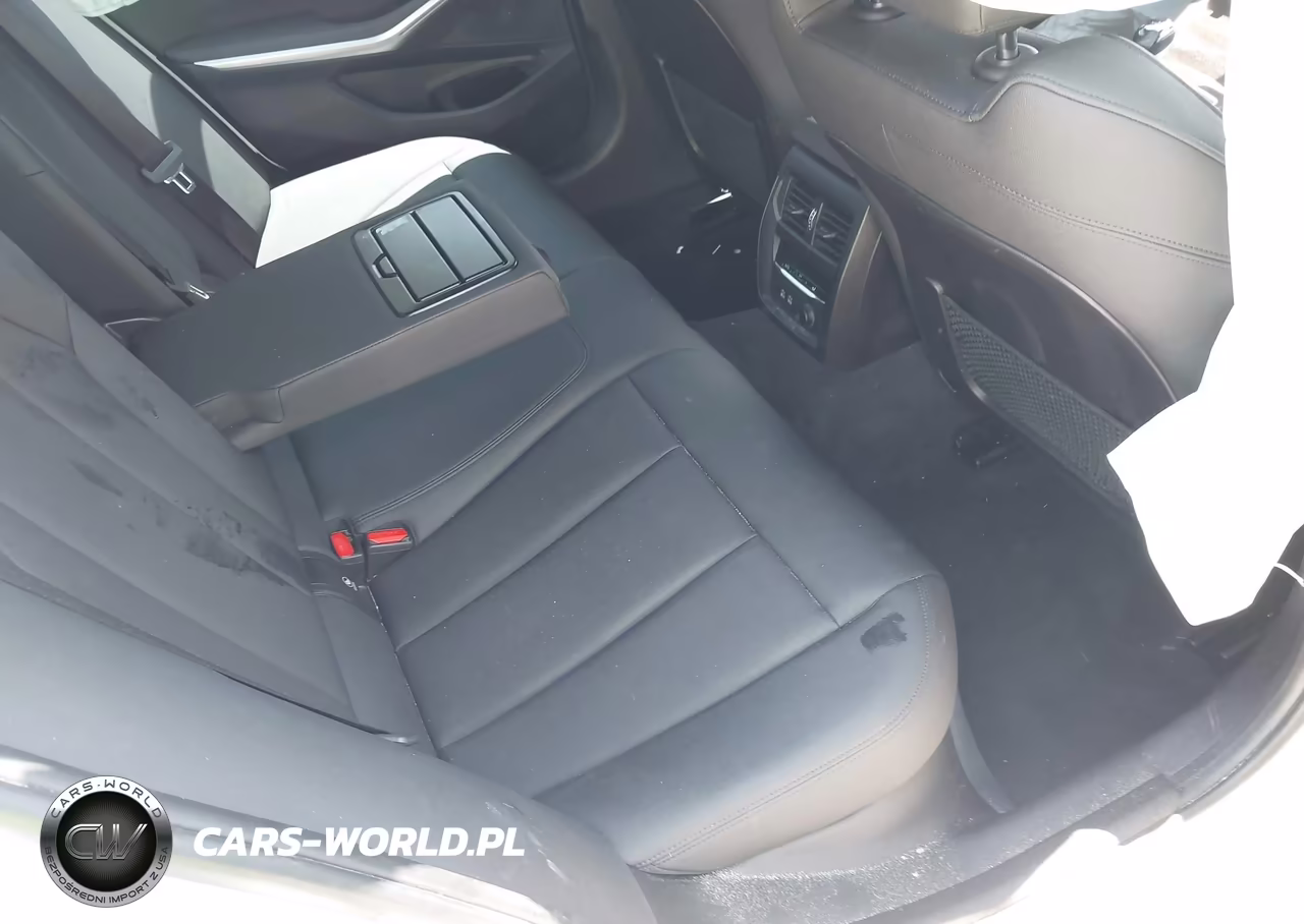2020 BMW 330I VIN:3MW5R1J02L8B46522 - 8