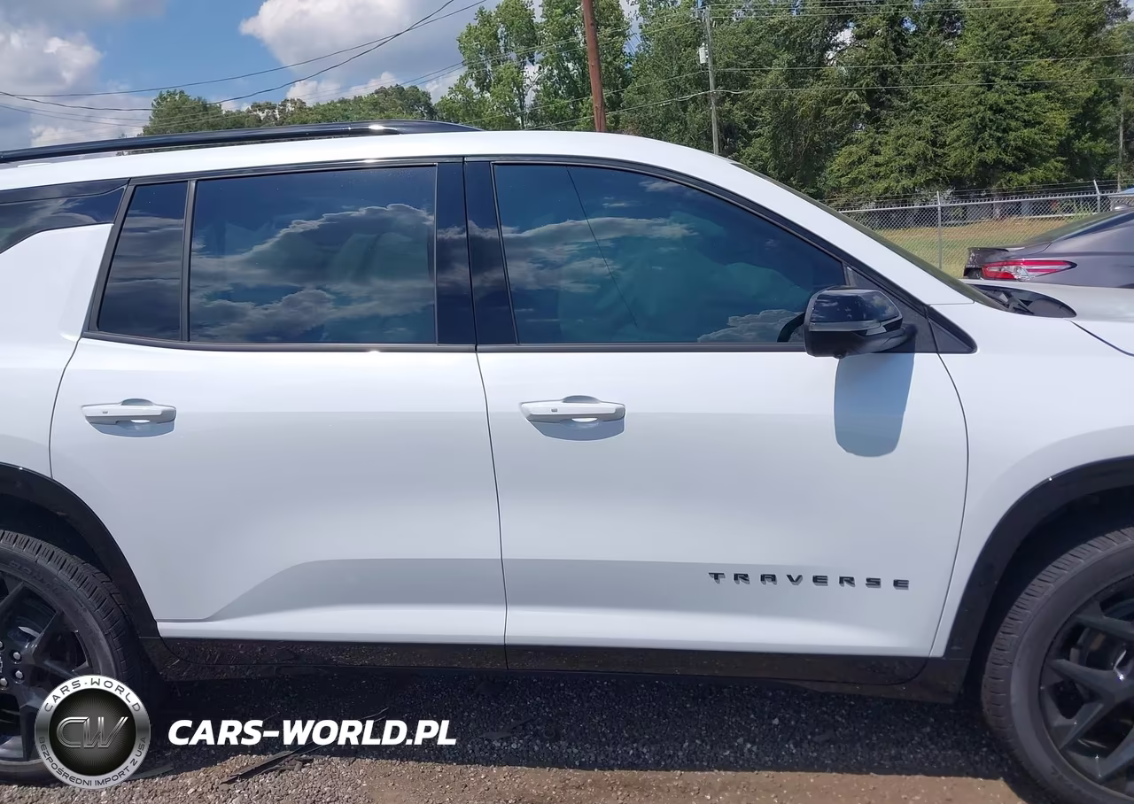 2026 Chevrolet Traverse Awd Rs VIN:1GNEVLKS3TJ339879 - 13