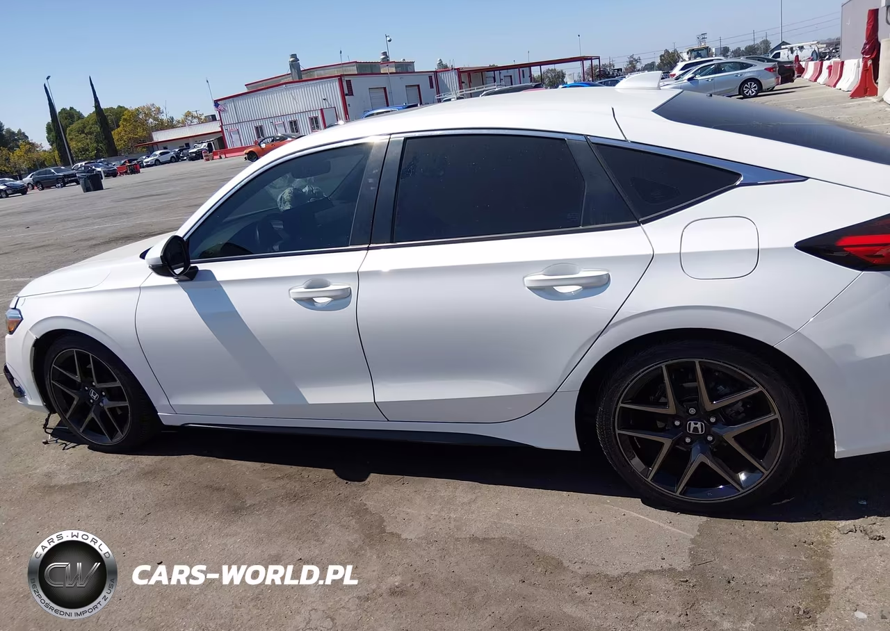 2024 Honda Civic Sport Touring VIN:19XFL1H85RE025126 - 14