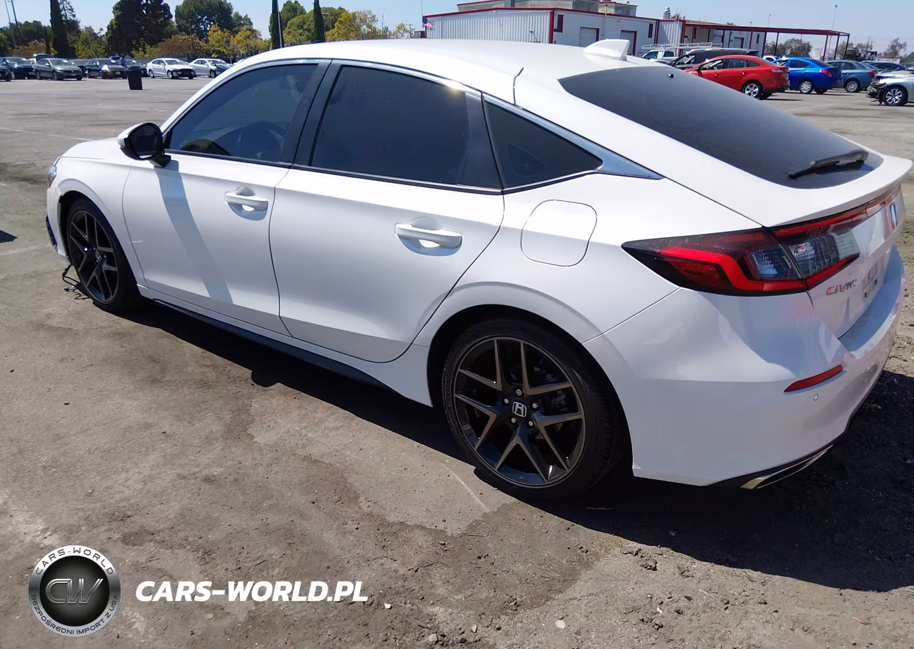 2024 Honda Civic Sport Touring VIN:19XFL1H85RE025126 - 3