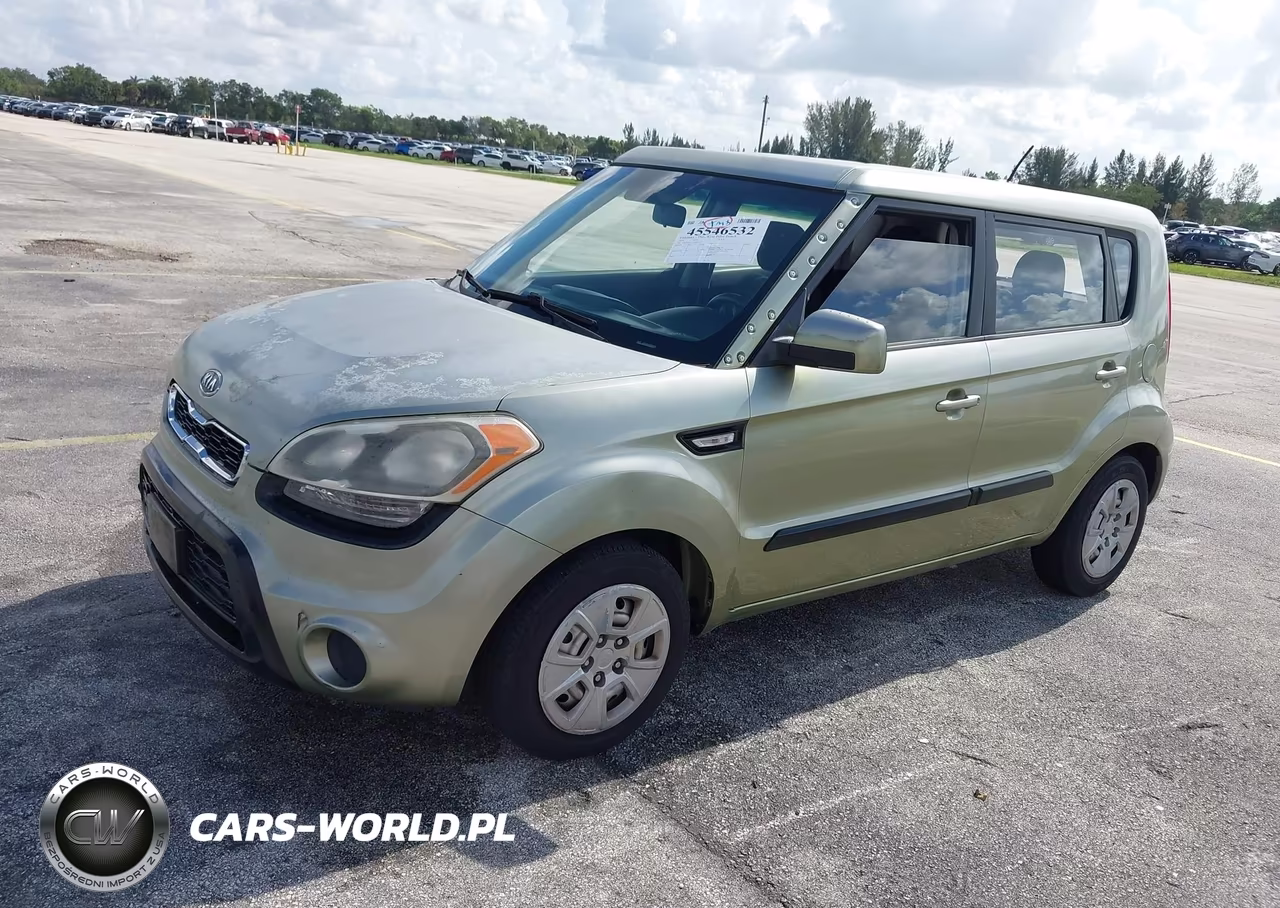 2012 Kia Soul VIN:KNDJT2A55C7386461 - 2