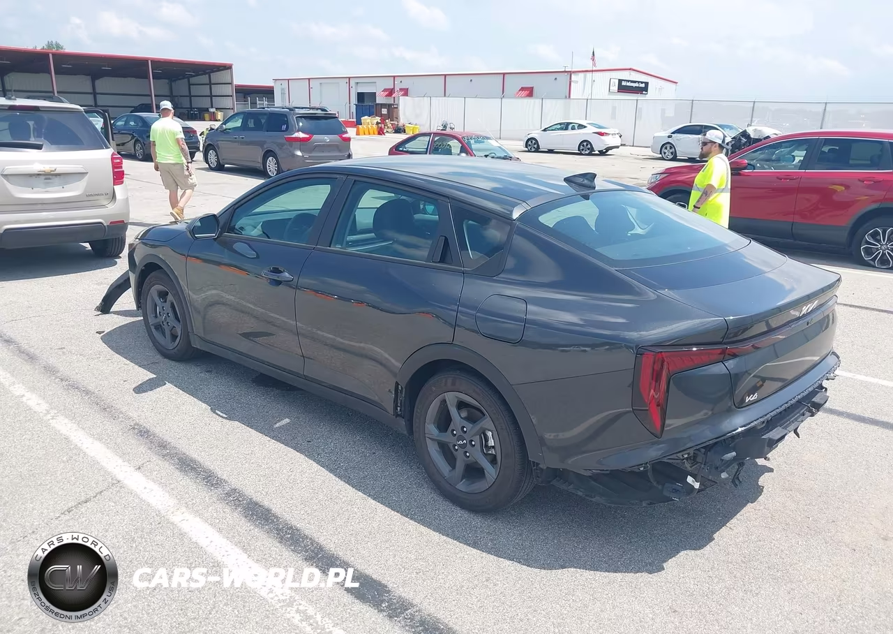 2025 Kia K4 Lxs VIN:3KPFT4DE2SE228977 - 3