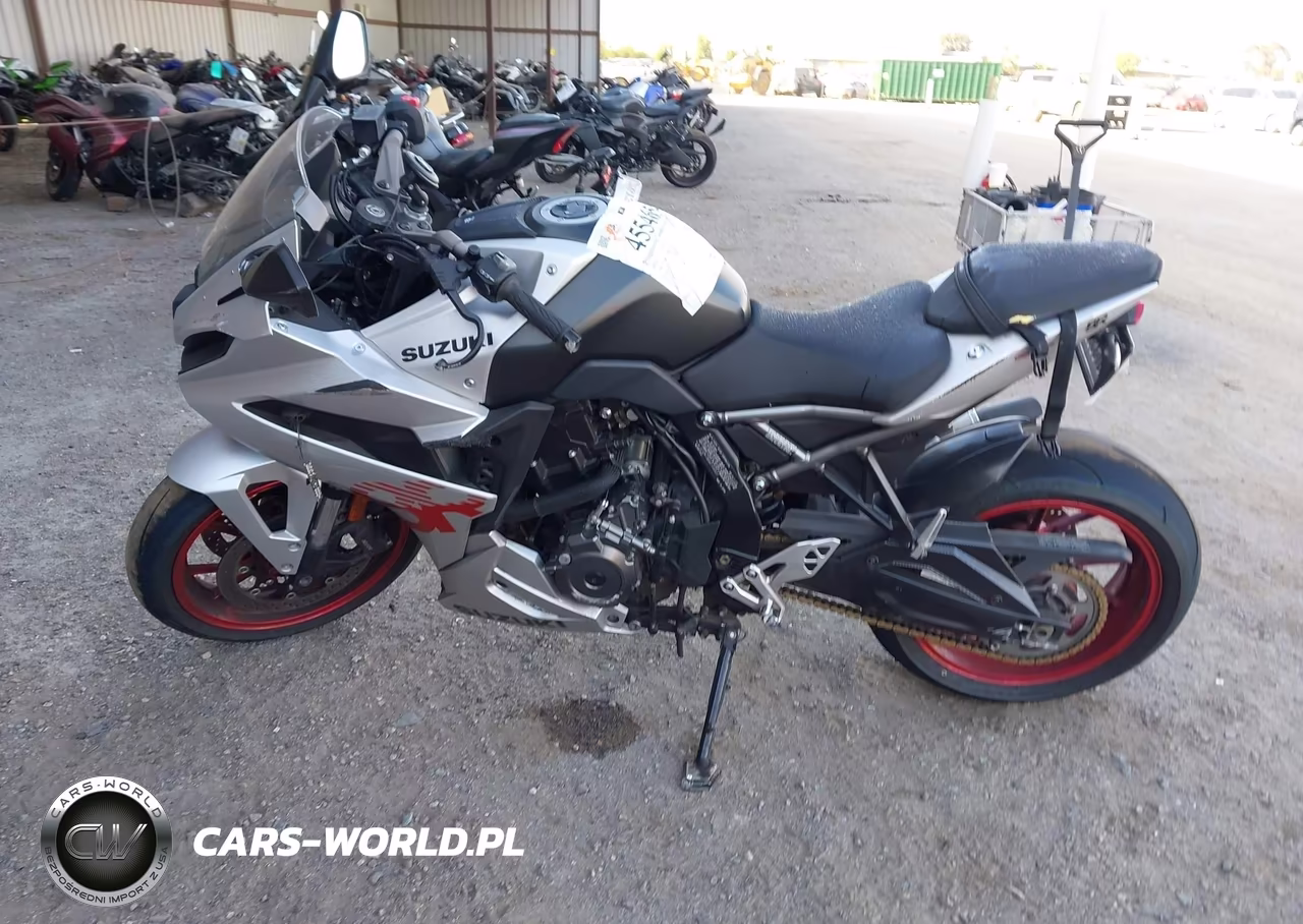 2024 Suzuki Gsx800 F VIN:JS1EM13B6R7100521 - 13