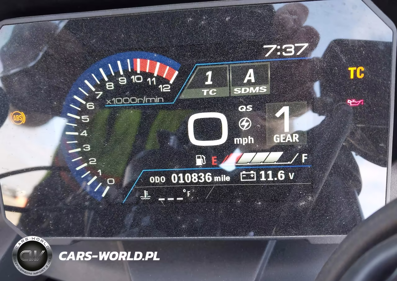2024 Suzuki Gsx800 F VIN:JS1EM13B6R7100521 - 7