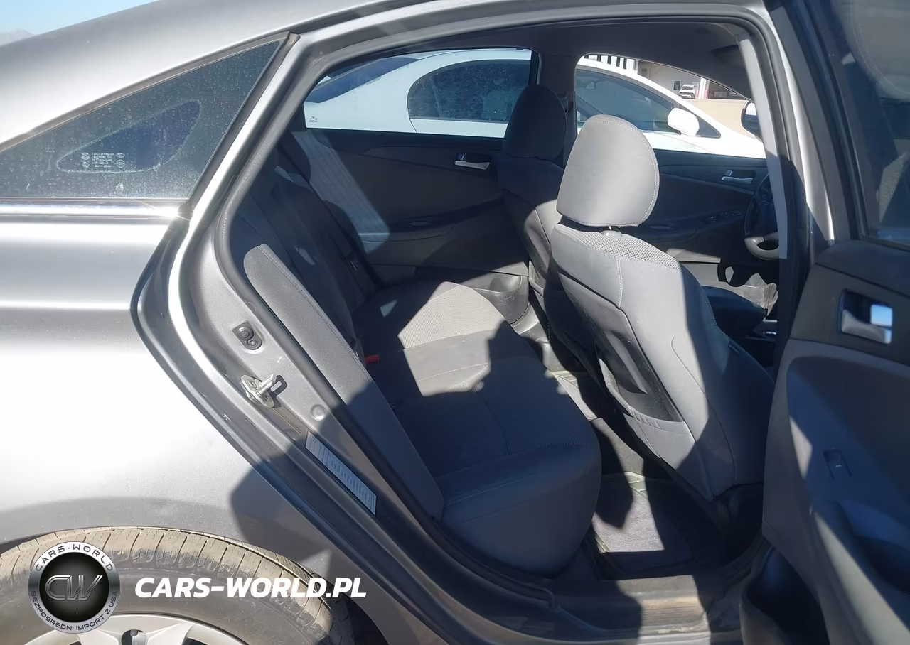 2013 Hyundai Sonata Gls VIN:5NPEB4AC6DH561604 - 8