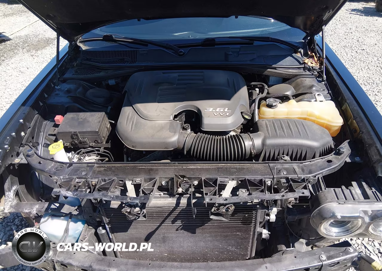 2019 Dodge Challenger Sxt VIN:2C3CDZAGXKH632623 - 10