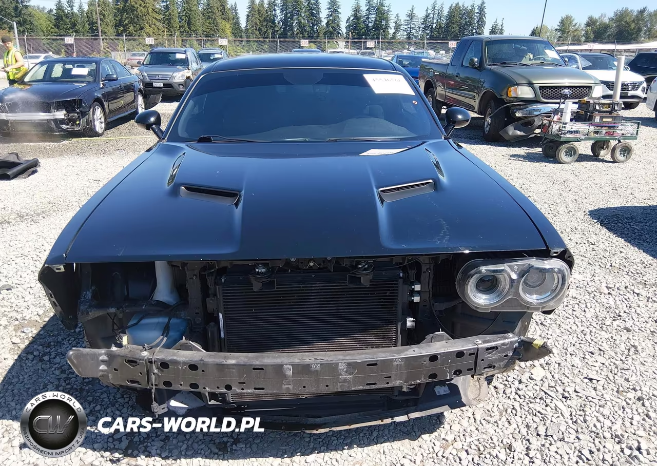 2019 Dodge Challenger Sxt VIN:2C3CDZAGXKH632623 - 13
