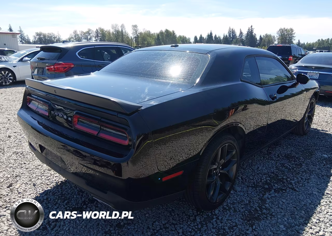 2019 Dodge Challenger Sxt VIN:2C3CDZAGXKH632623 - 4