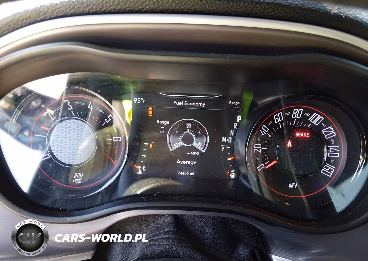 2019 Dodge Challenger Sxt VIN:2C3CDZAGXKH632623 - 7