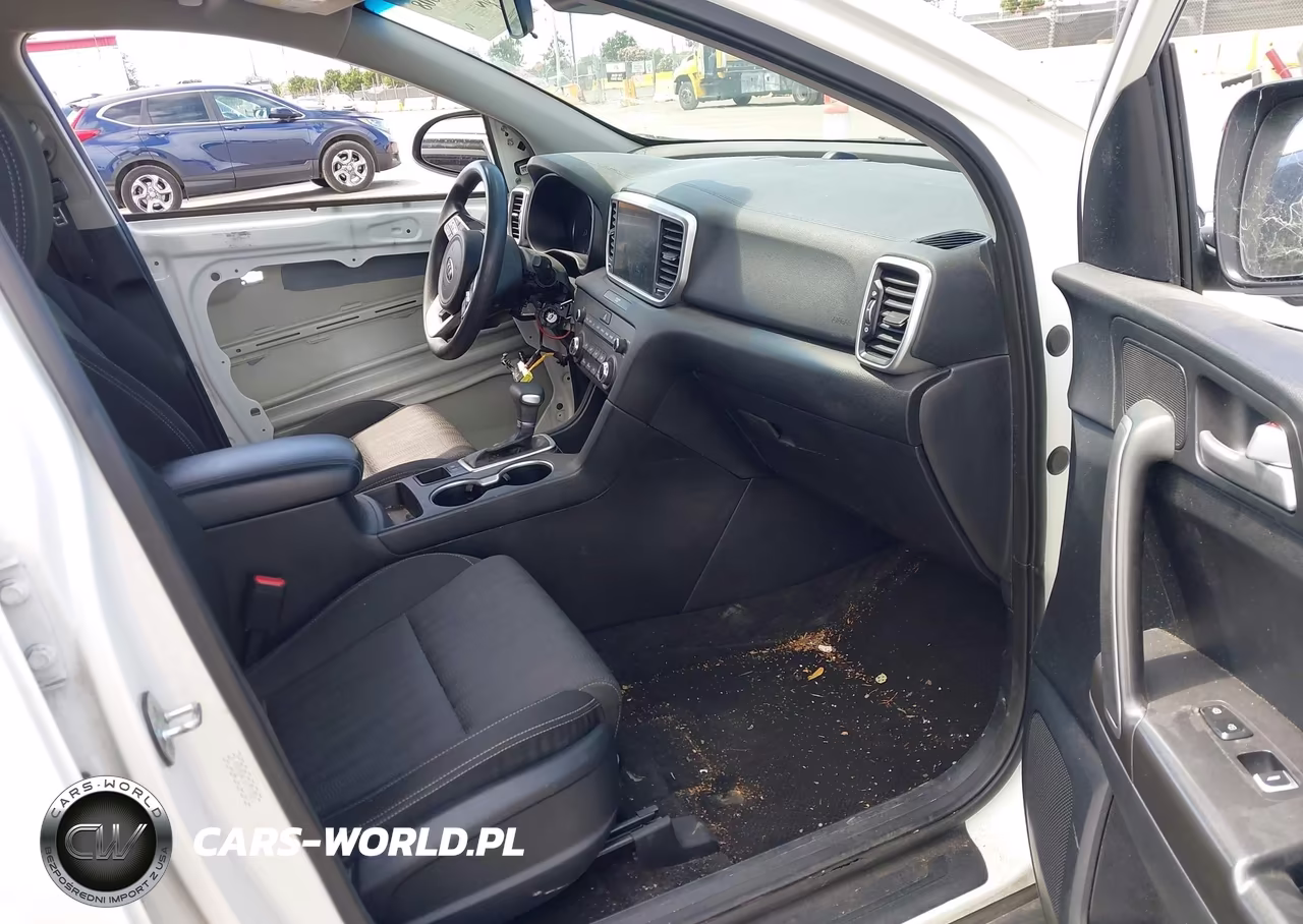 2022 Kia Sportage Lx VIN:KNDPM3AC6N7975825 - 5
