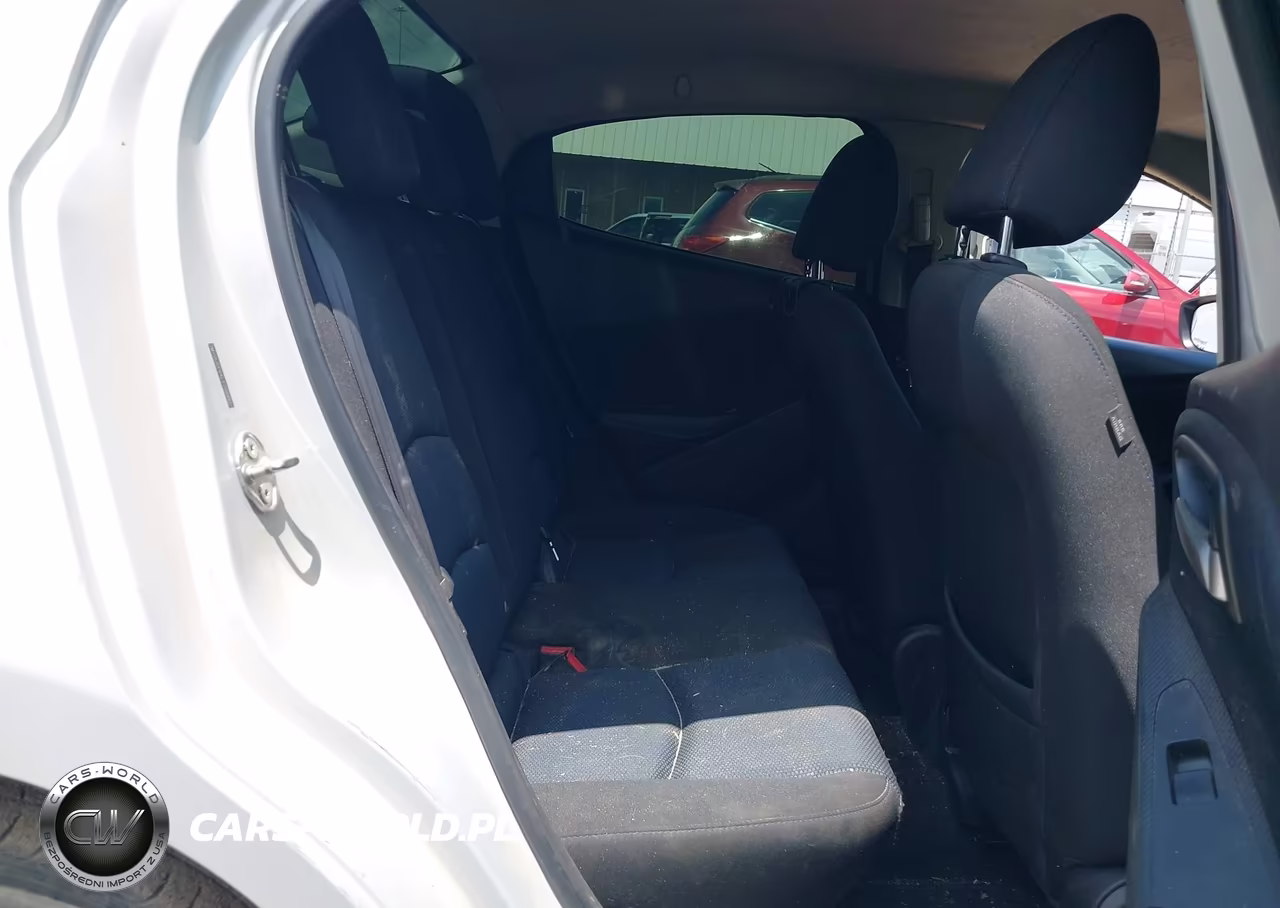 2020 Toyota Yaris Le VIN:3MYDLBYV4LY709997 - 8