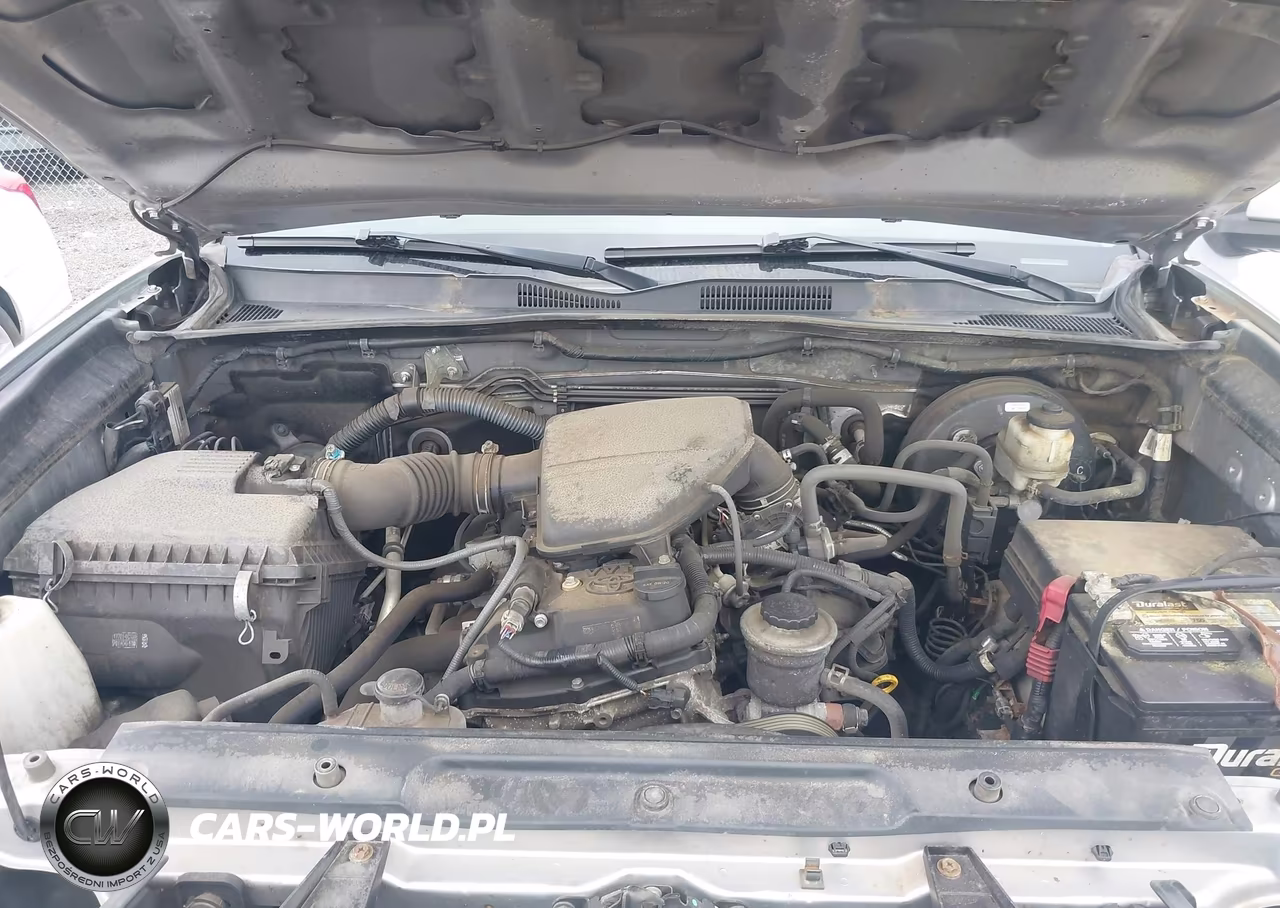2016 Toyota Tacoma Sr VIN:5TFSX5EN9GX044876 - 10