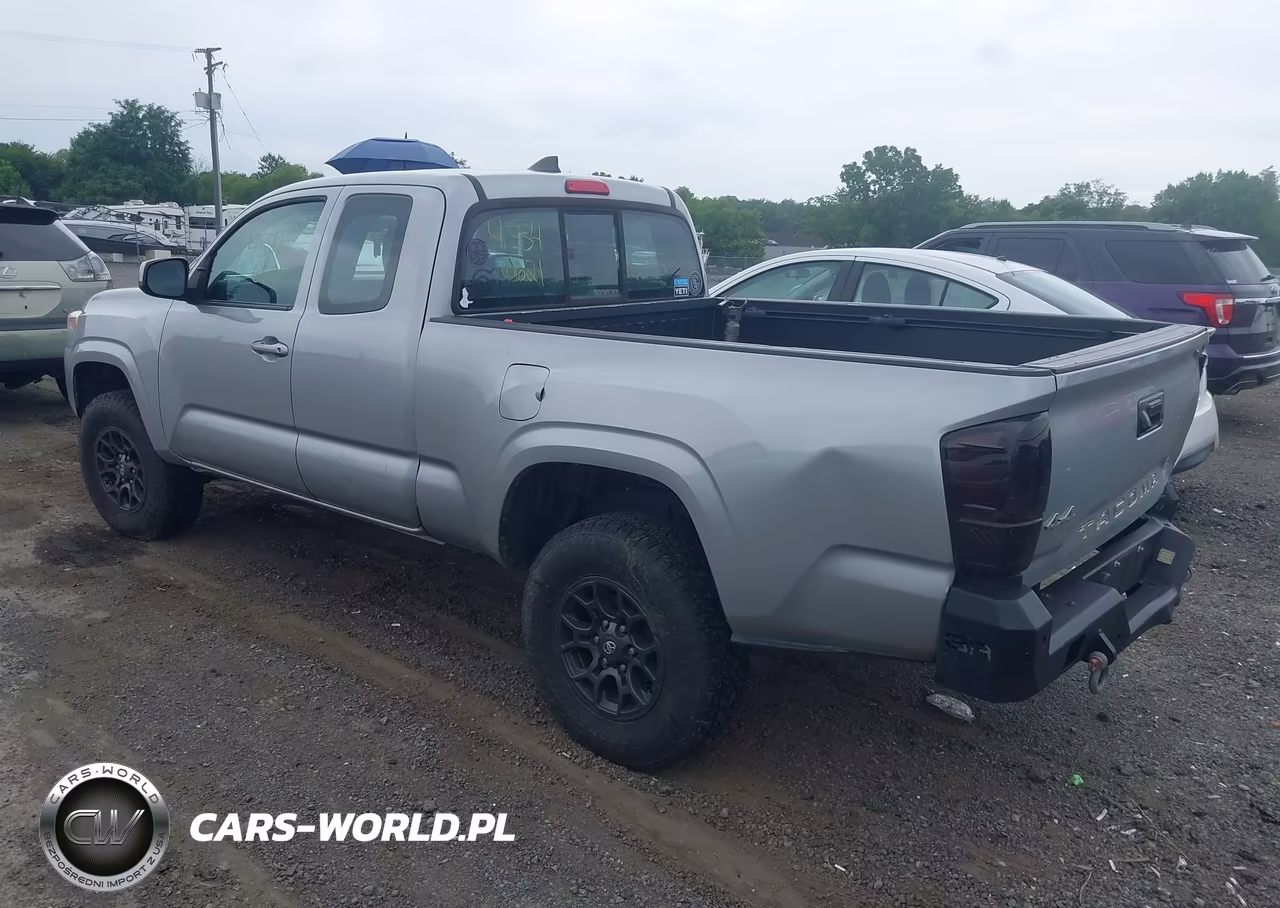 2016 Toyota Tacoma Sr VIN:5TFSX5EN9GX044876 - 3
