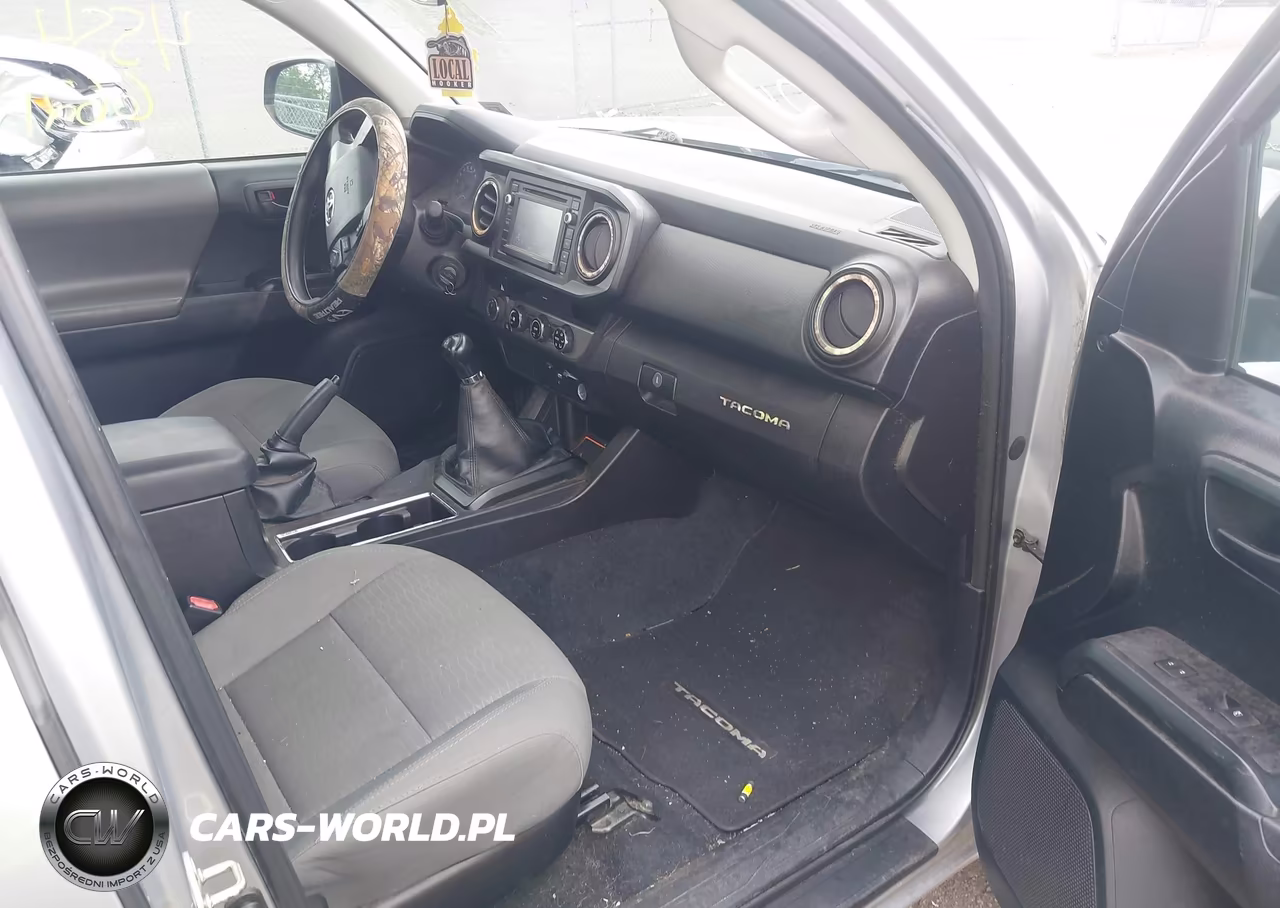 2016 Toyota Tacoma Sr VIN:5TFSX5EN9GX044876 - 5