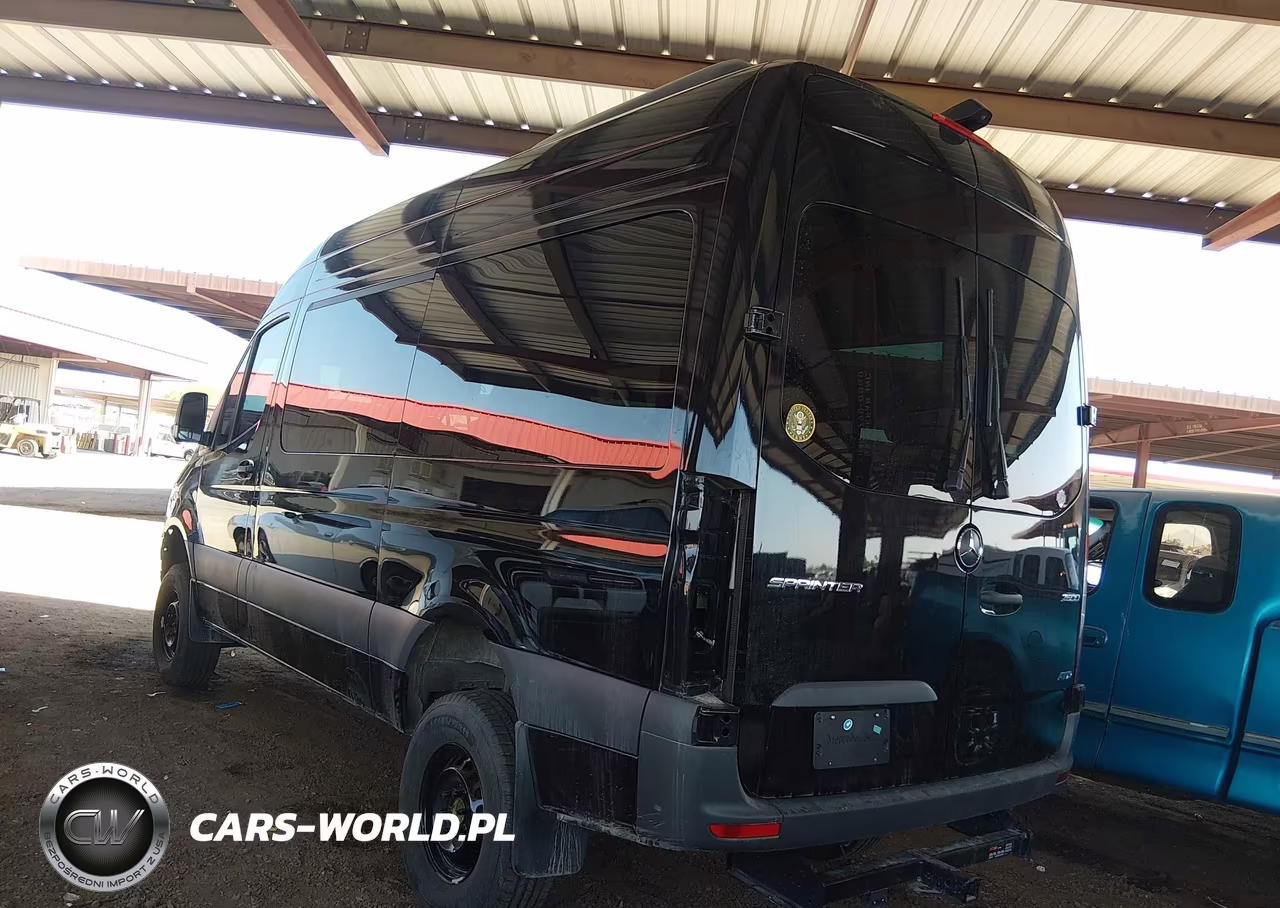 2025 Mercedes-Benz Sprinter 2500 Standard Roof 4-Cyl Diesel Ho VIN:W1Z4NFVY9SP759560 - 3