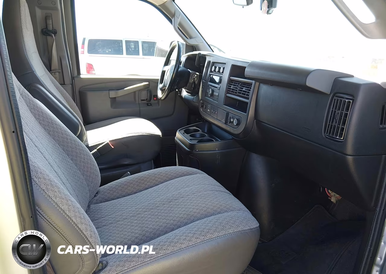 2017 Chevrolet Express 3500 Lt VIN:1GAZGPFF2H1273365 - 5