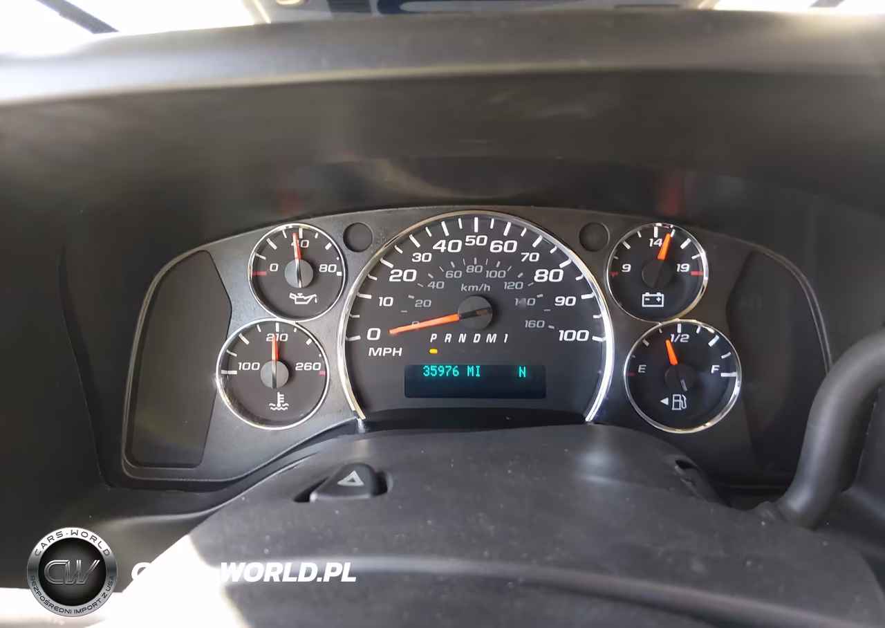 2017 Chevrolet Express 3500 Lt VIN:1GAZGPFF2H1273365 - 7