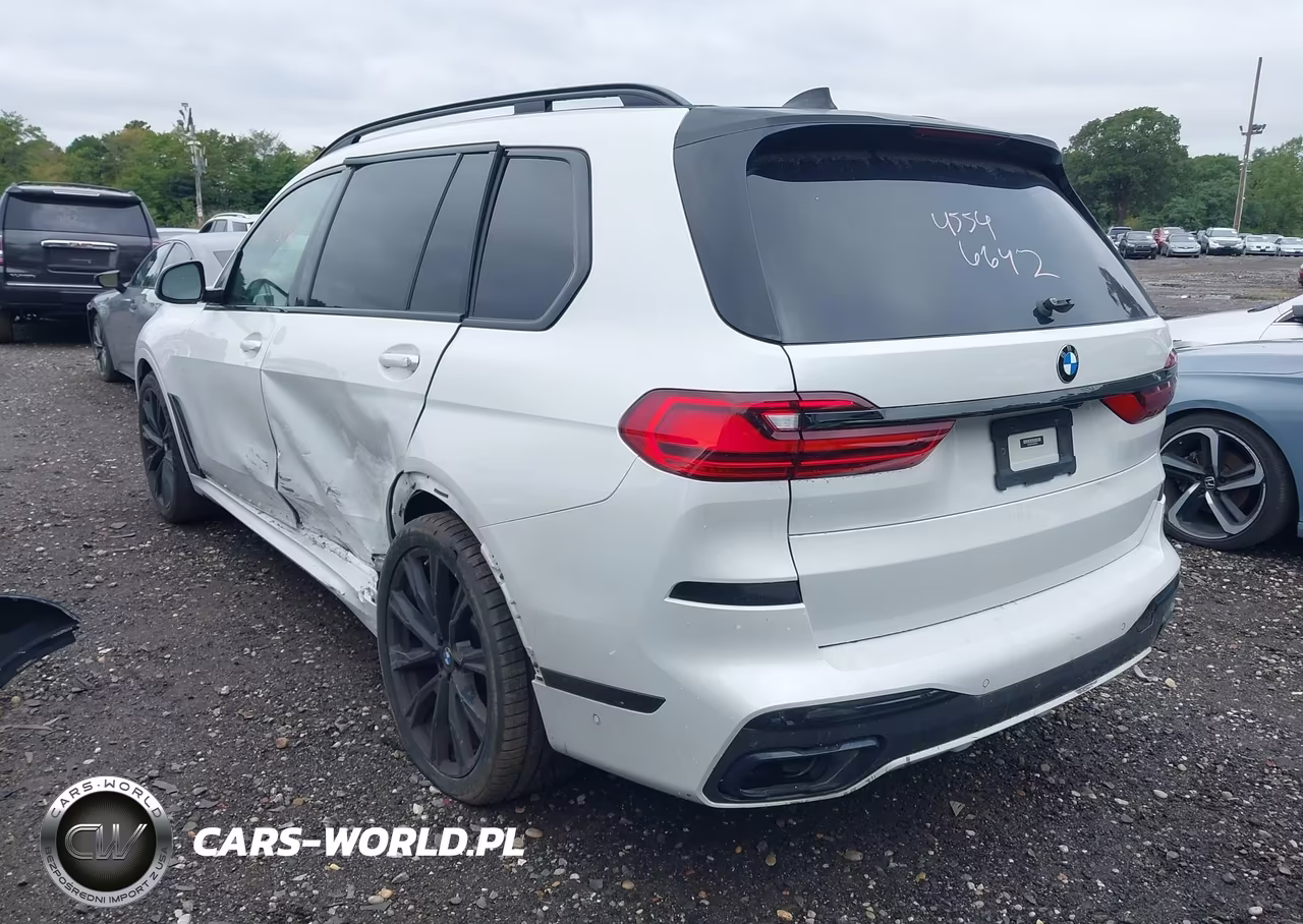 2021 BMW X7 M50I VIN:5UXCX6C03M9H59753 - 3