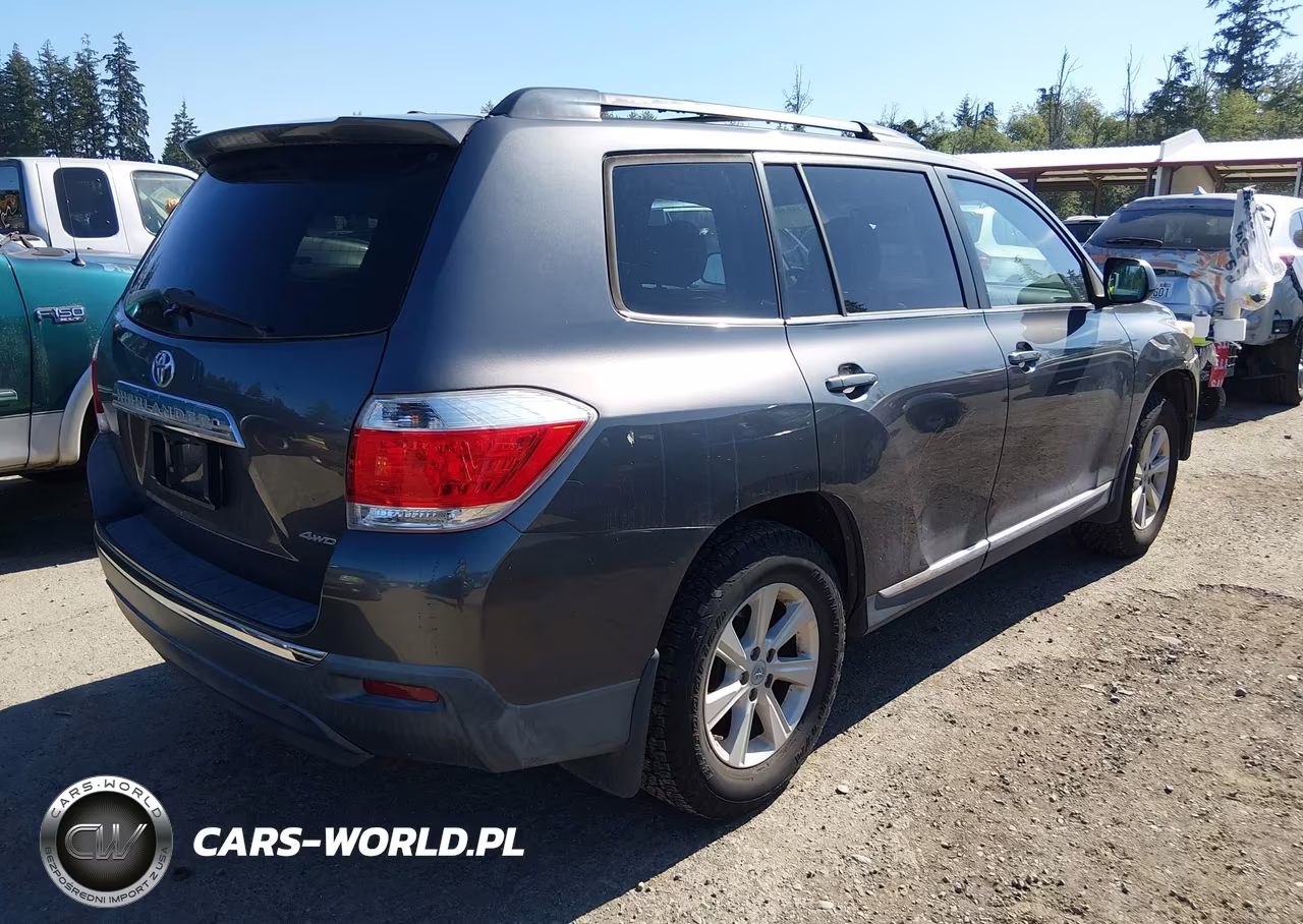2011 Toyota Highlander Se V6 VIN:5TDBK3EH9BS073905 - 4