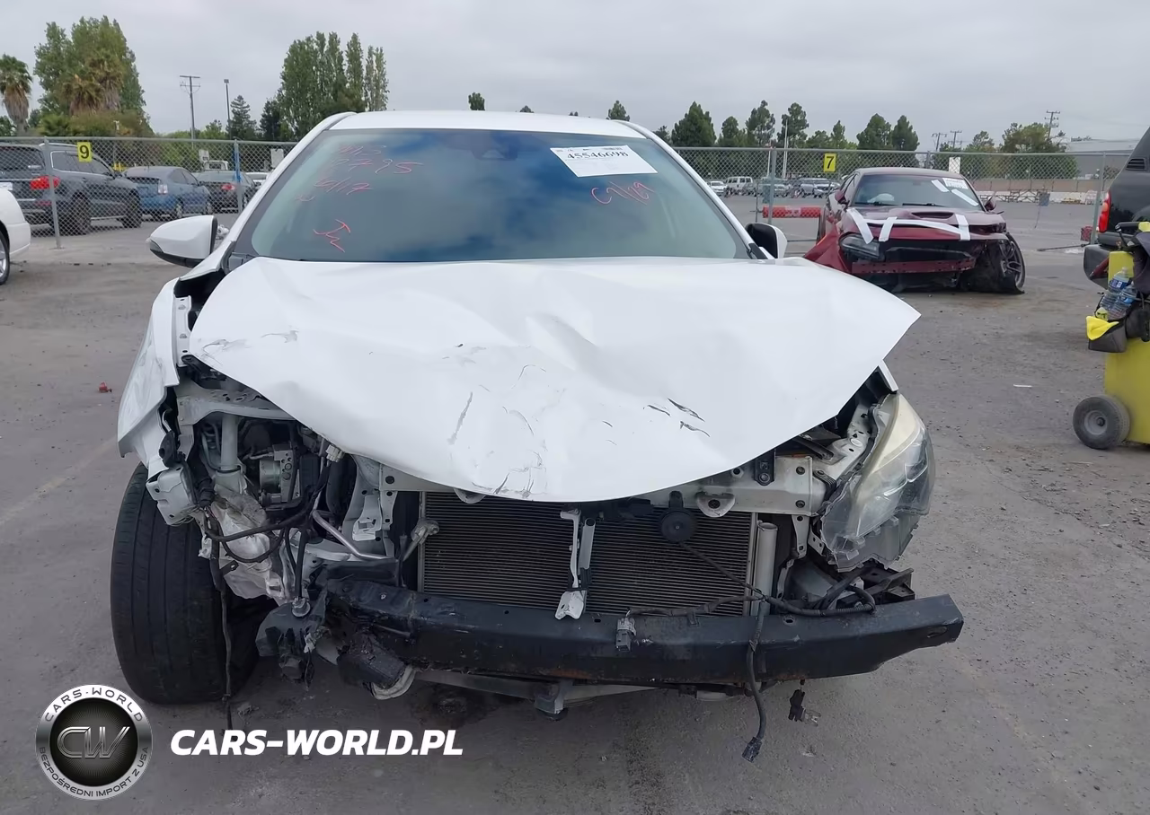 2018 Toyota Corolla Se VIN:2T1BURHE1JC051743 - 12