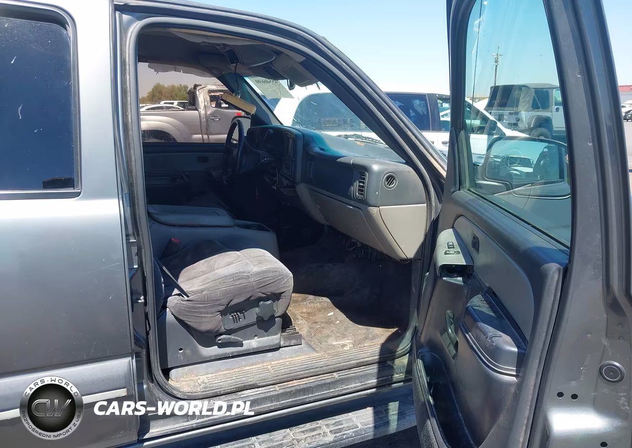 2002 Chevrolet Tahoe Ls VIN:1GNEC13T22R164266 - 5