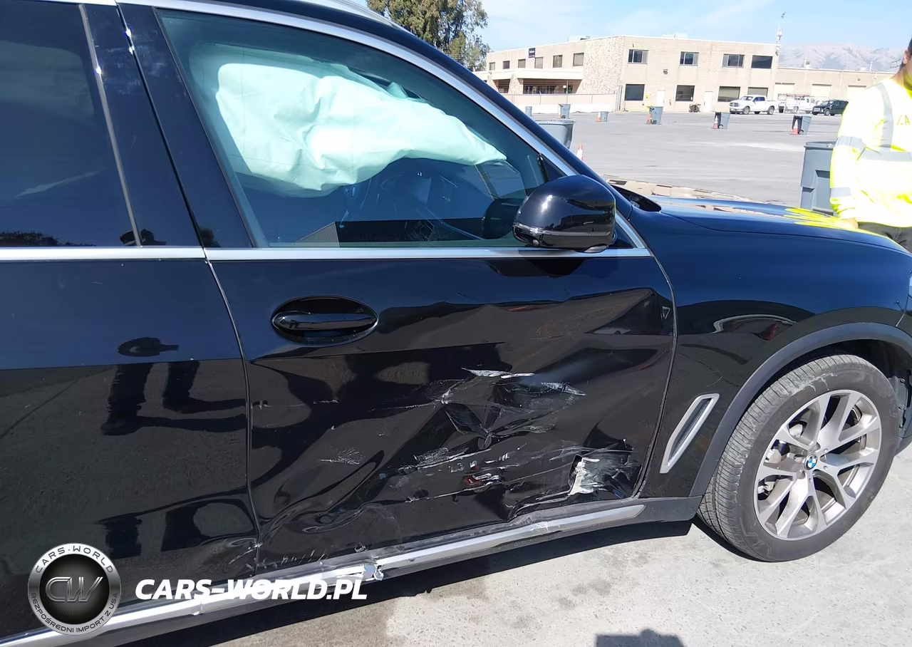 2023 BMW X5 xDrive40I VIN:5UXCR6C02P9P83456 - 6