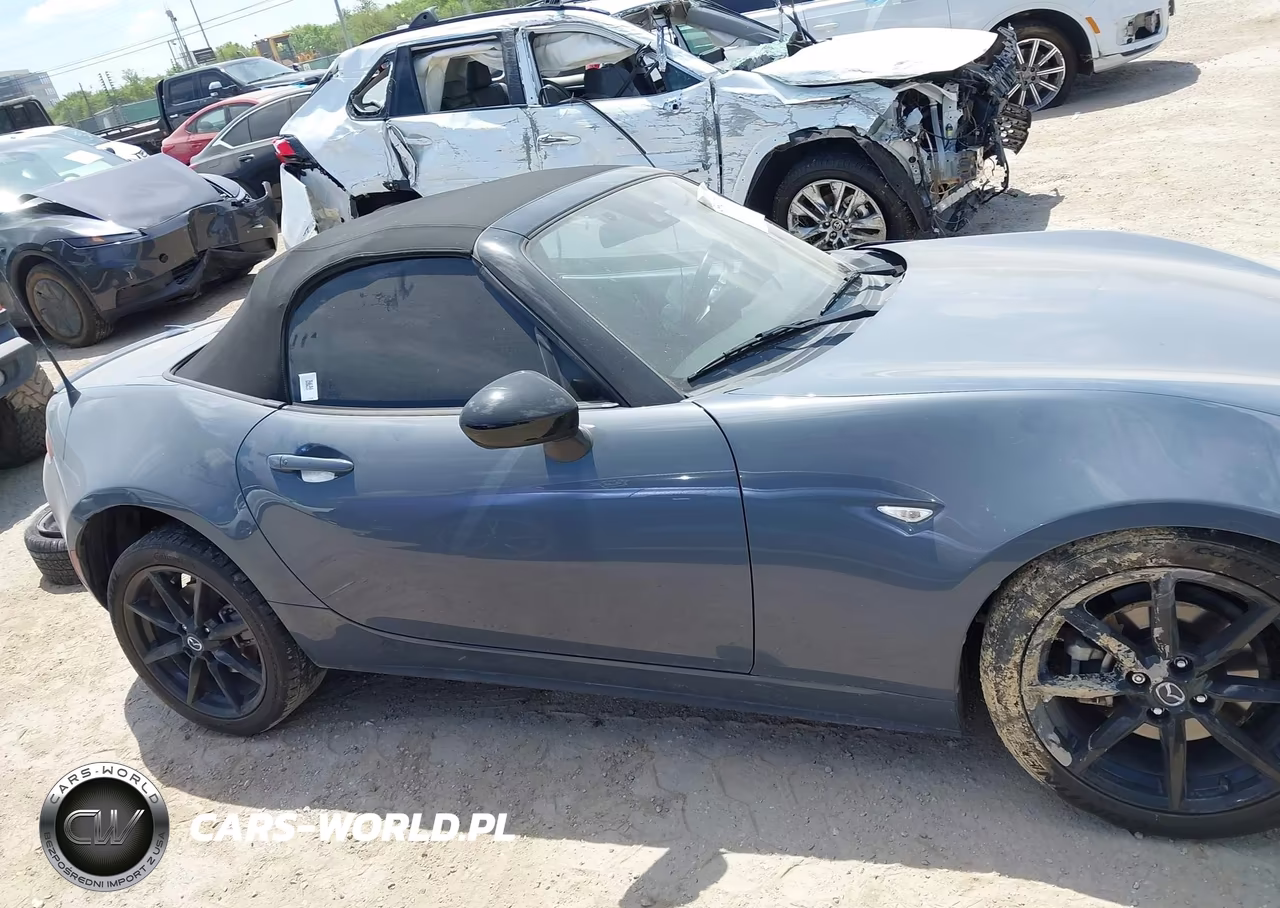 2021 Mazda Mx-5 Miata Club VIN:JM1NDAC72M0460923 - 13