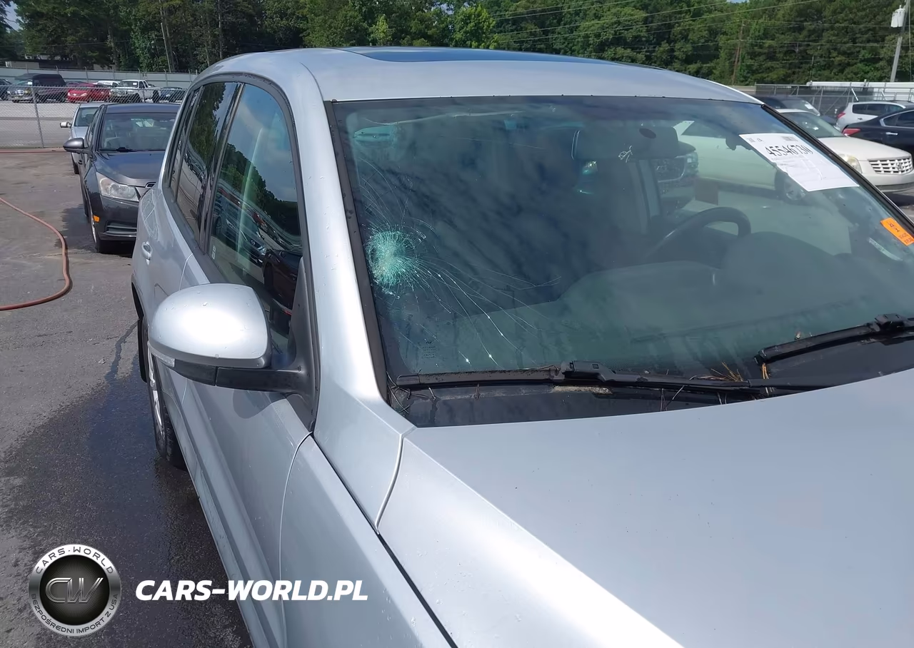 2013 Volkswagen Tiguan S VIN:WVGBV3AXXDW598183 - 11